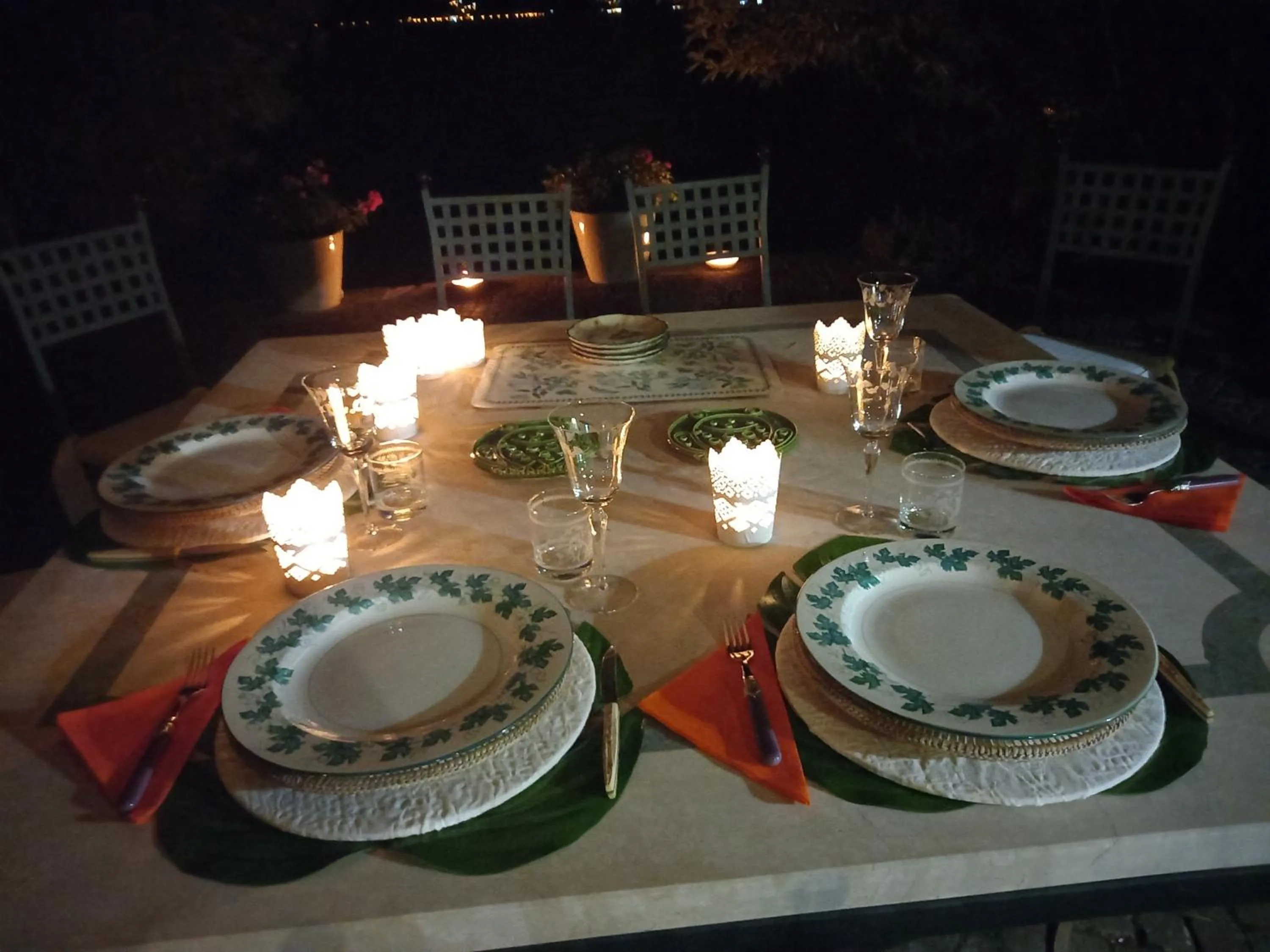 Dining area in L'Oleandro sul Lago d'Iseo B&B