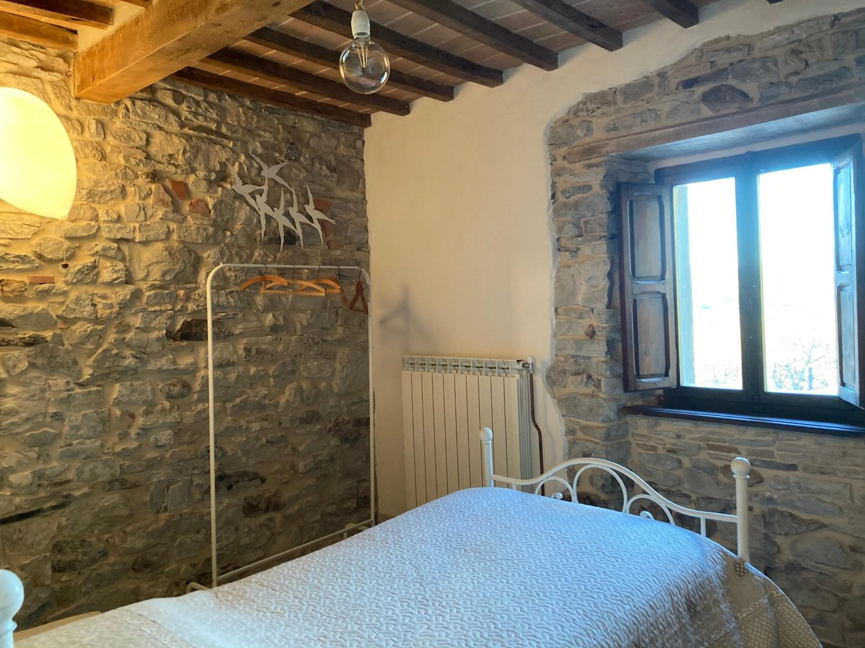 Bed in La pecora e l agnello