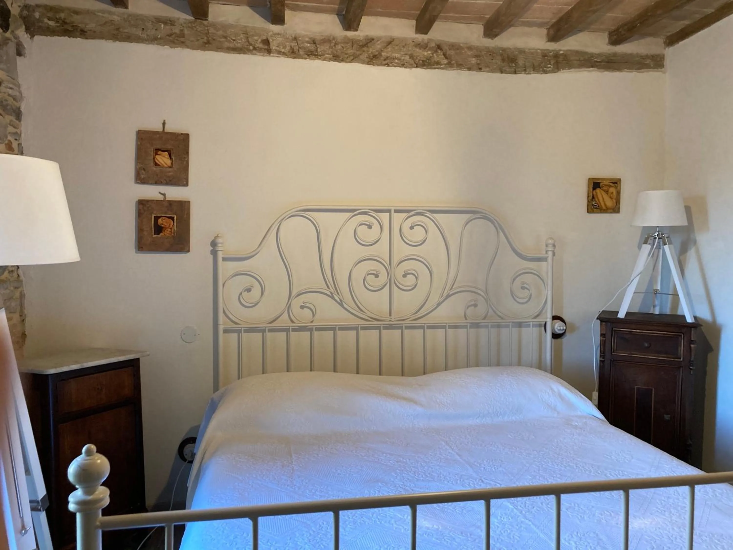 Bed in La pecora e l agnello