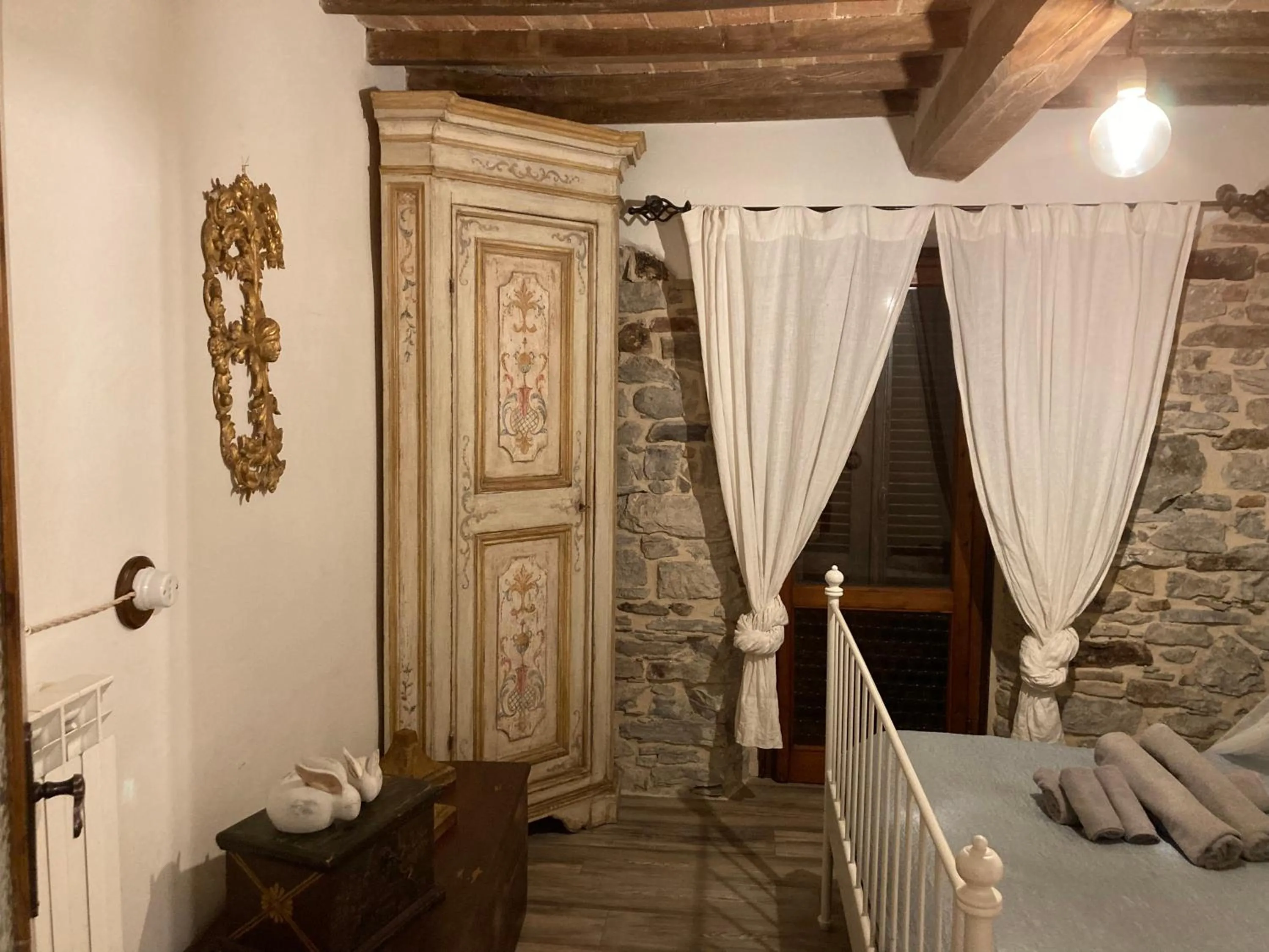 Bed in La pecora e l agnello