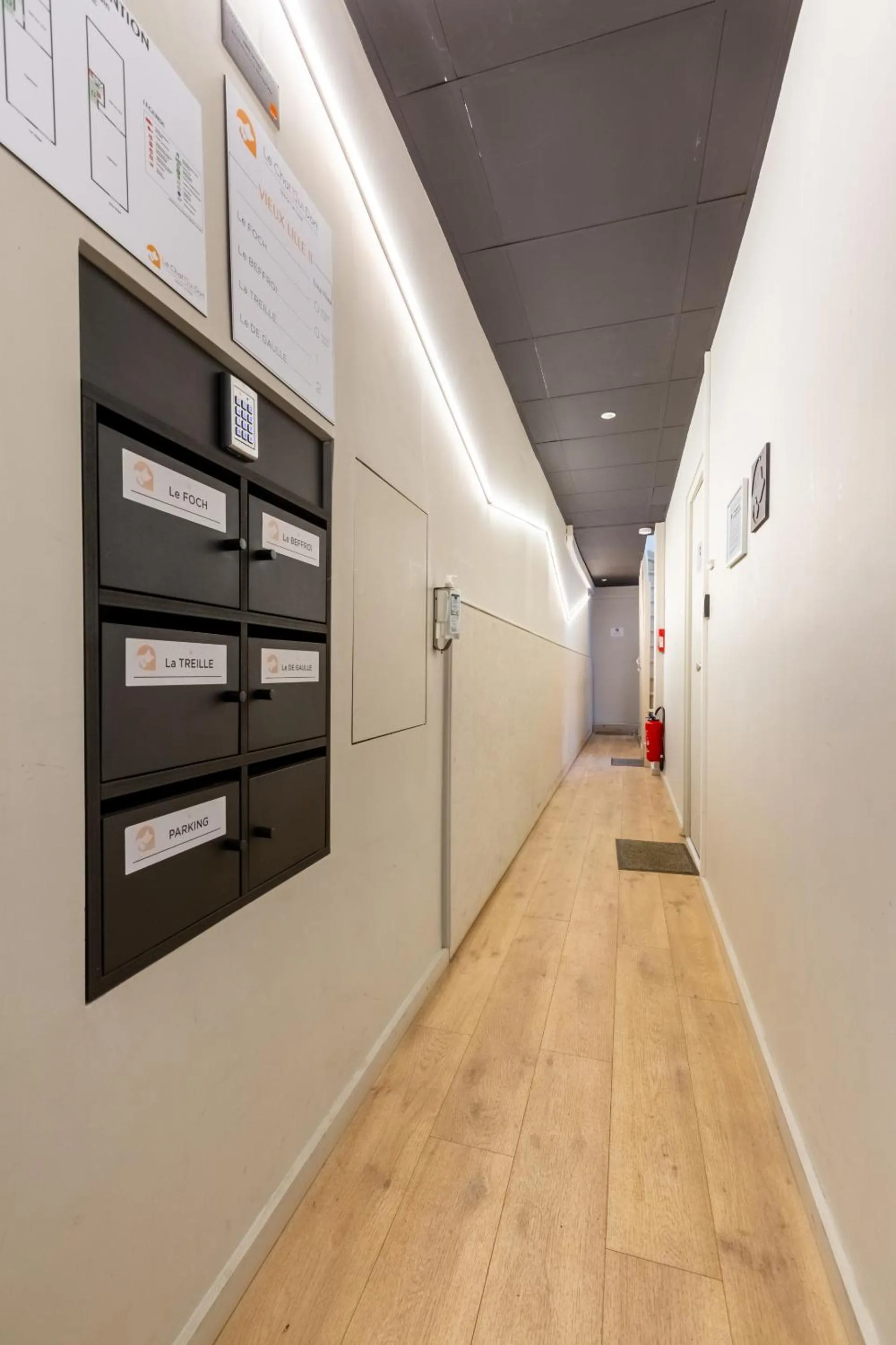 Lobby or reception in Le Chat Qui Dort - Vieux Lille II