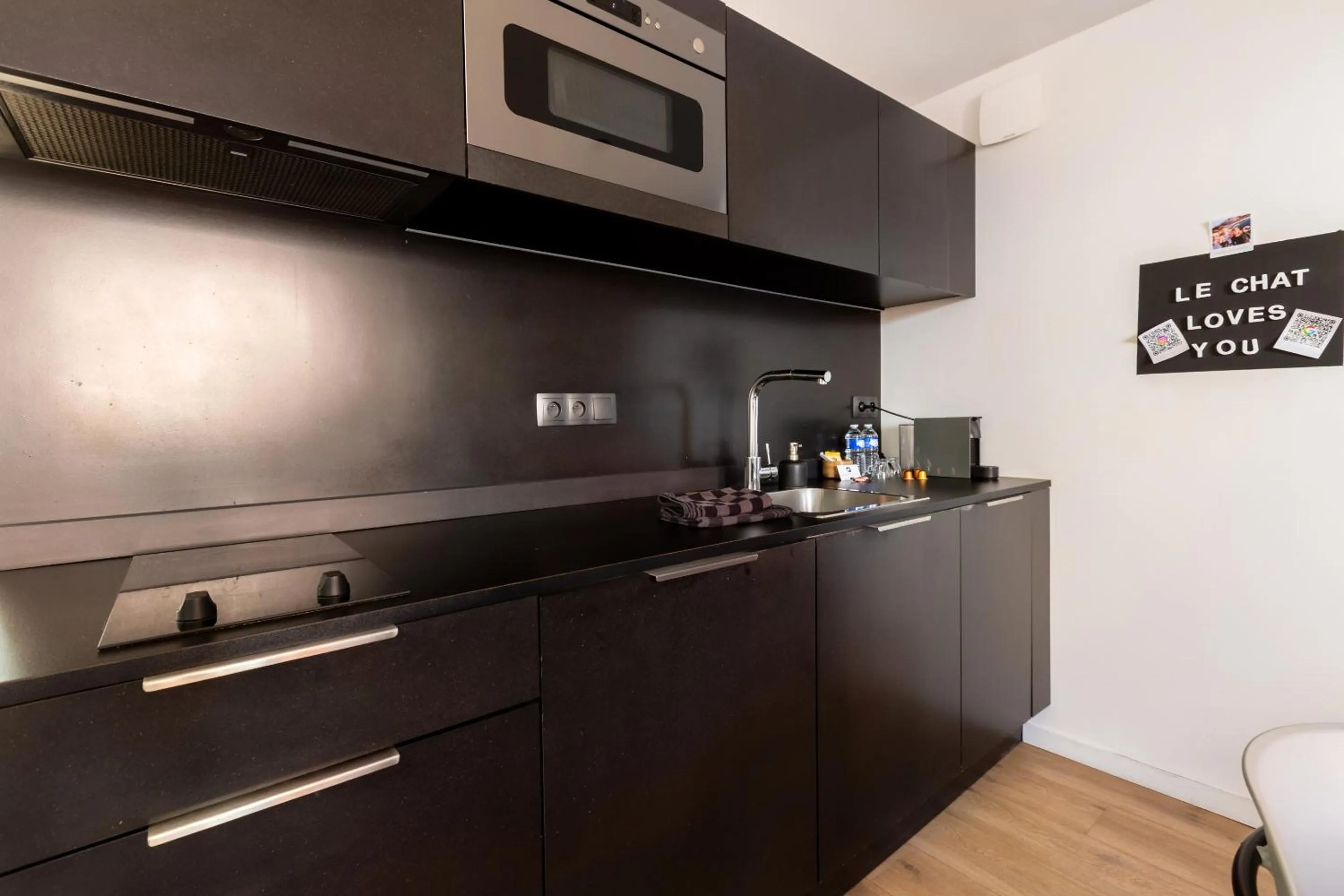 Kitchen or kitchenette in Le Chat Qui Dort - Vieux Lille II