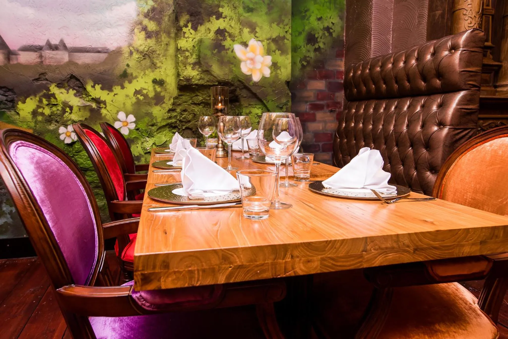 Restaurant/places to eat in Hotel The Stamp