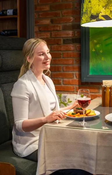 Restaurant/places to eat in Hotel Kurikka