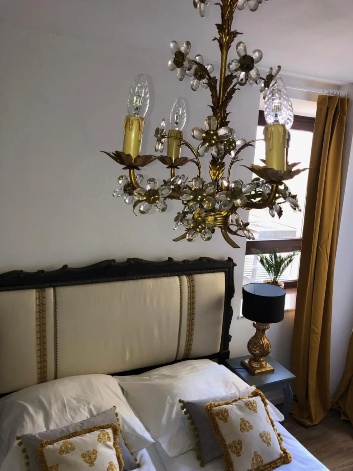 Bed in Boutique-Hotel „Altes Rathaus“