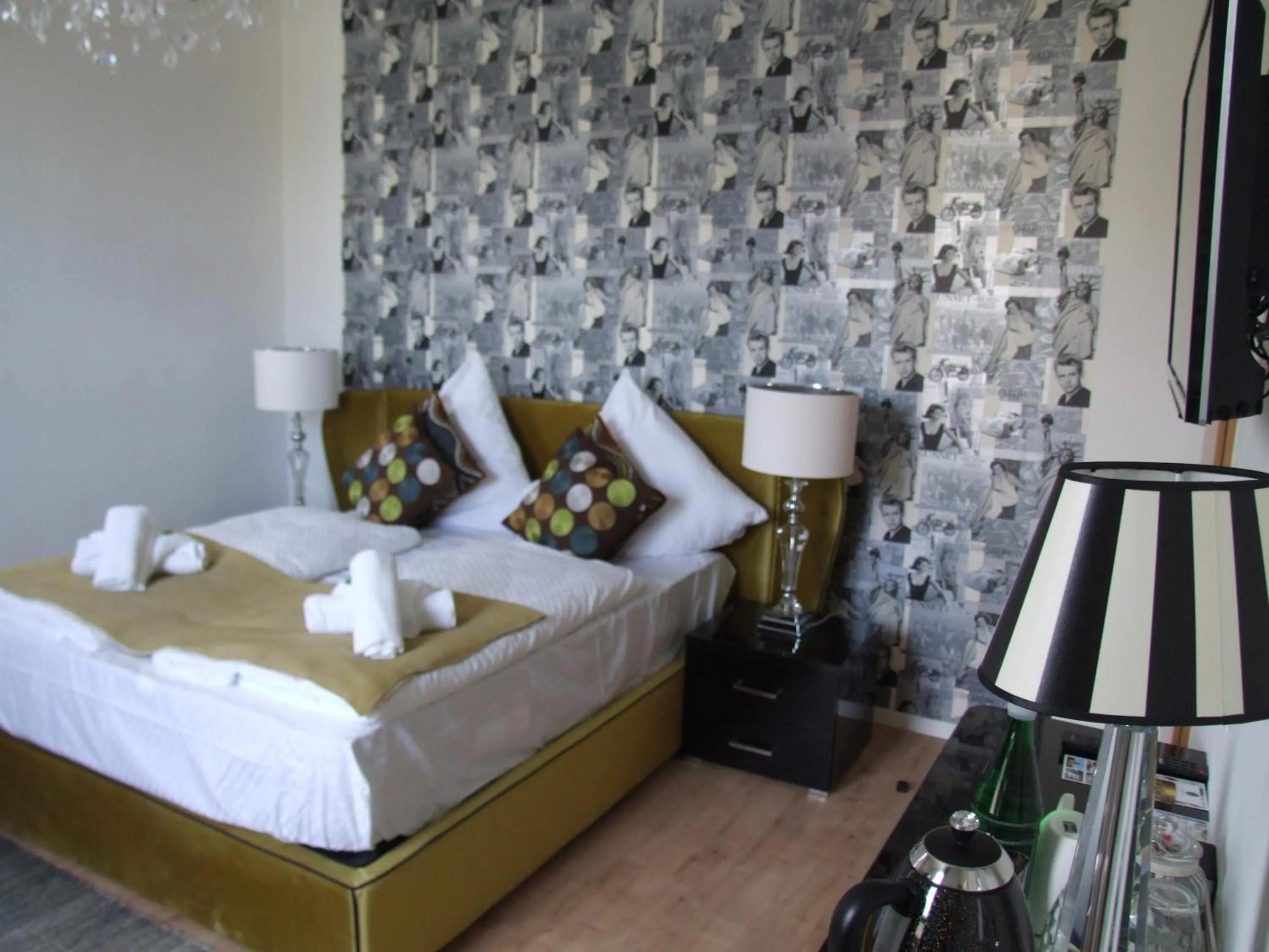 Bed in Boutique-Hotel „Altes Rathaus“