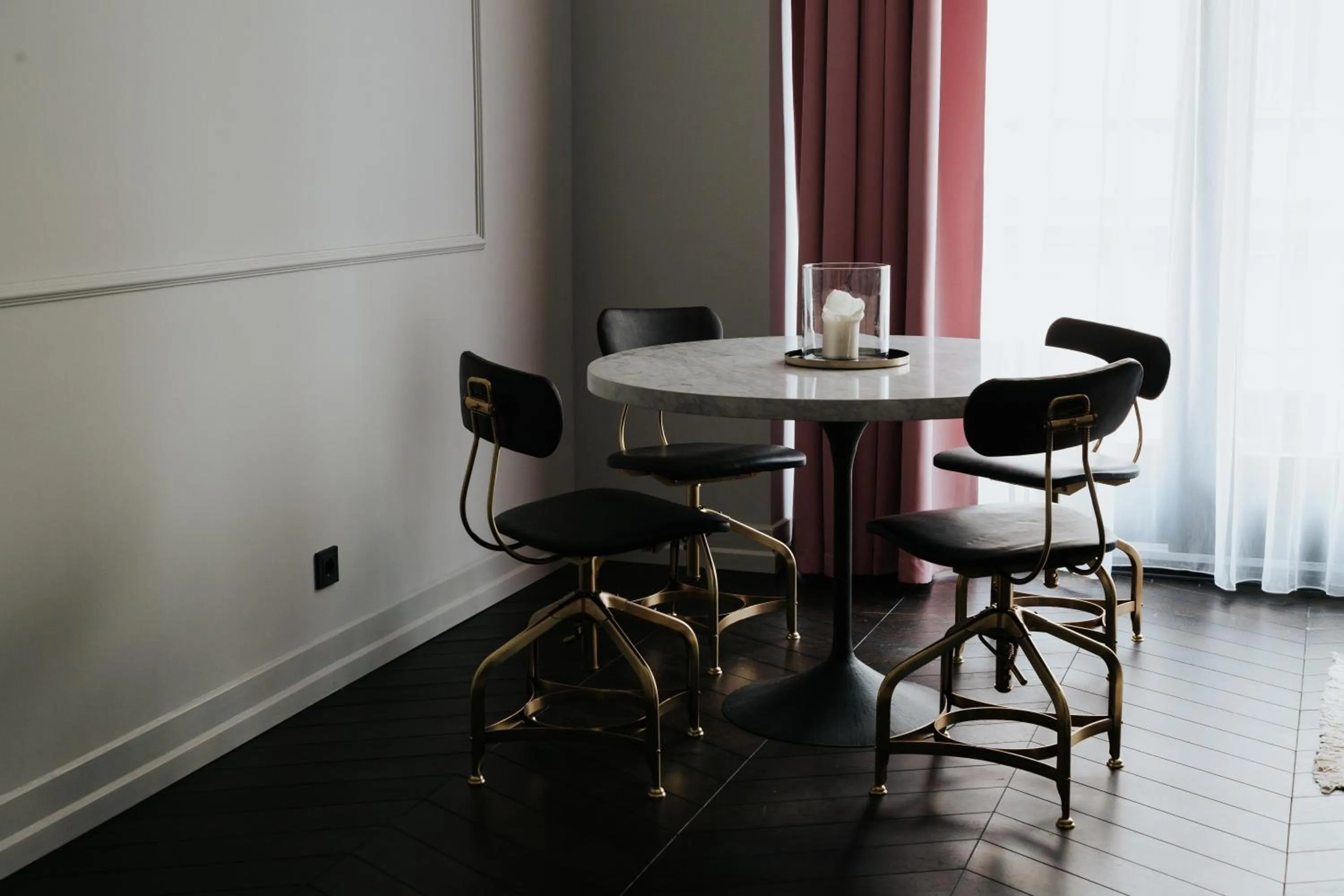 Seating area in TG Hotel Apartments Budapest