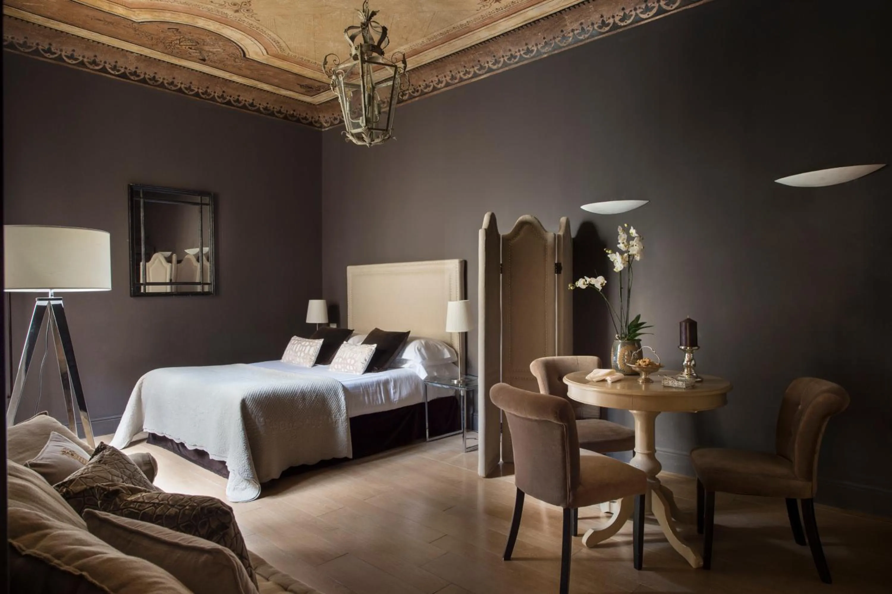 Photo of the whole room, Bed in Palazzo Branchi