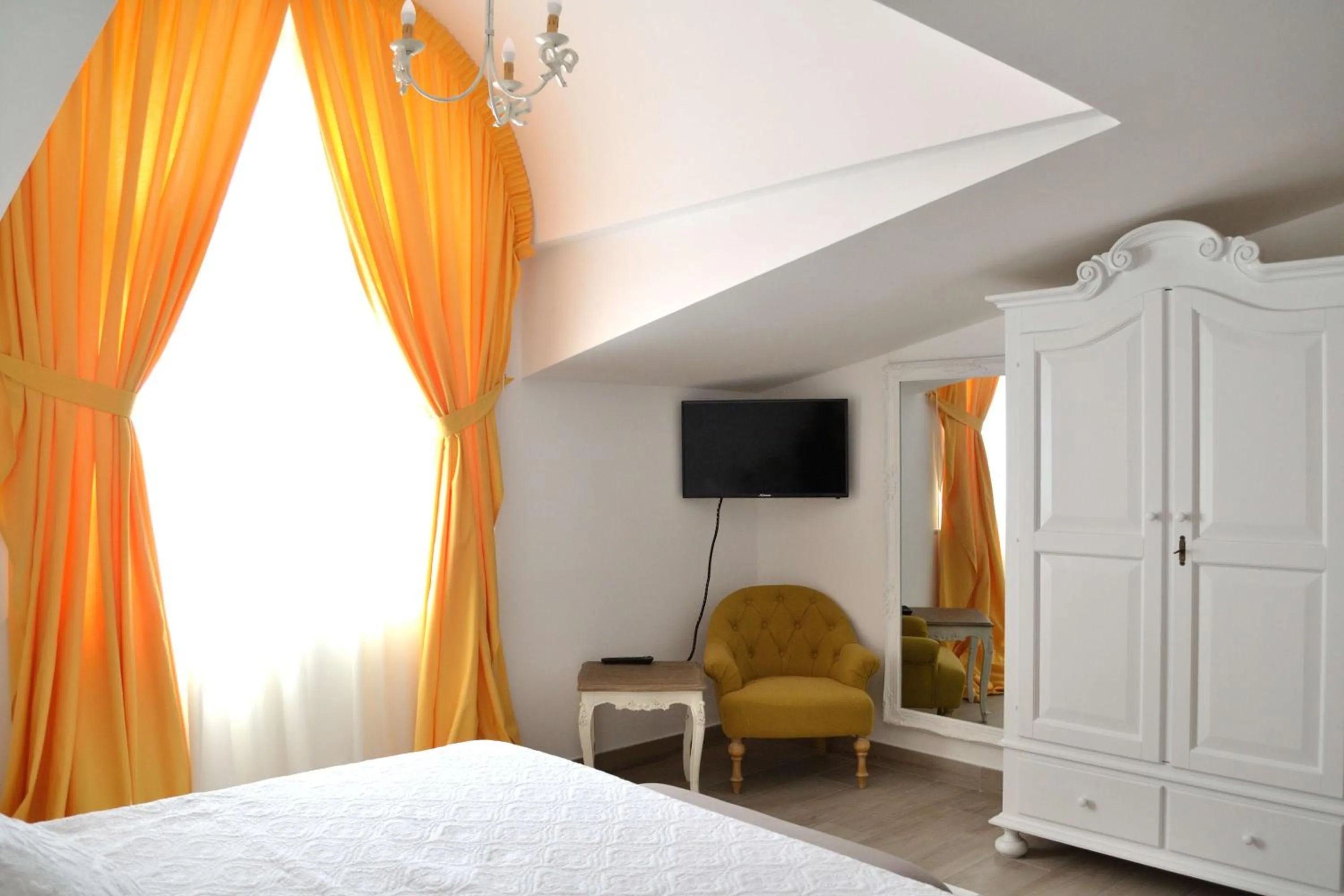 Photo of the whole room, Bed in B&B Cloud