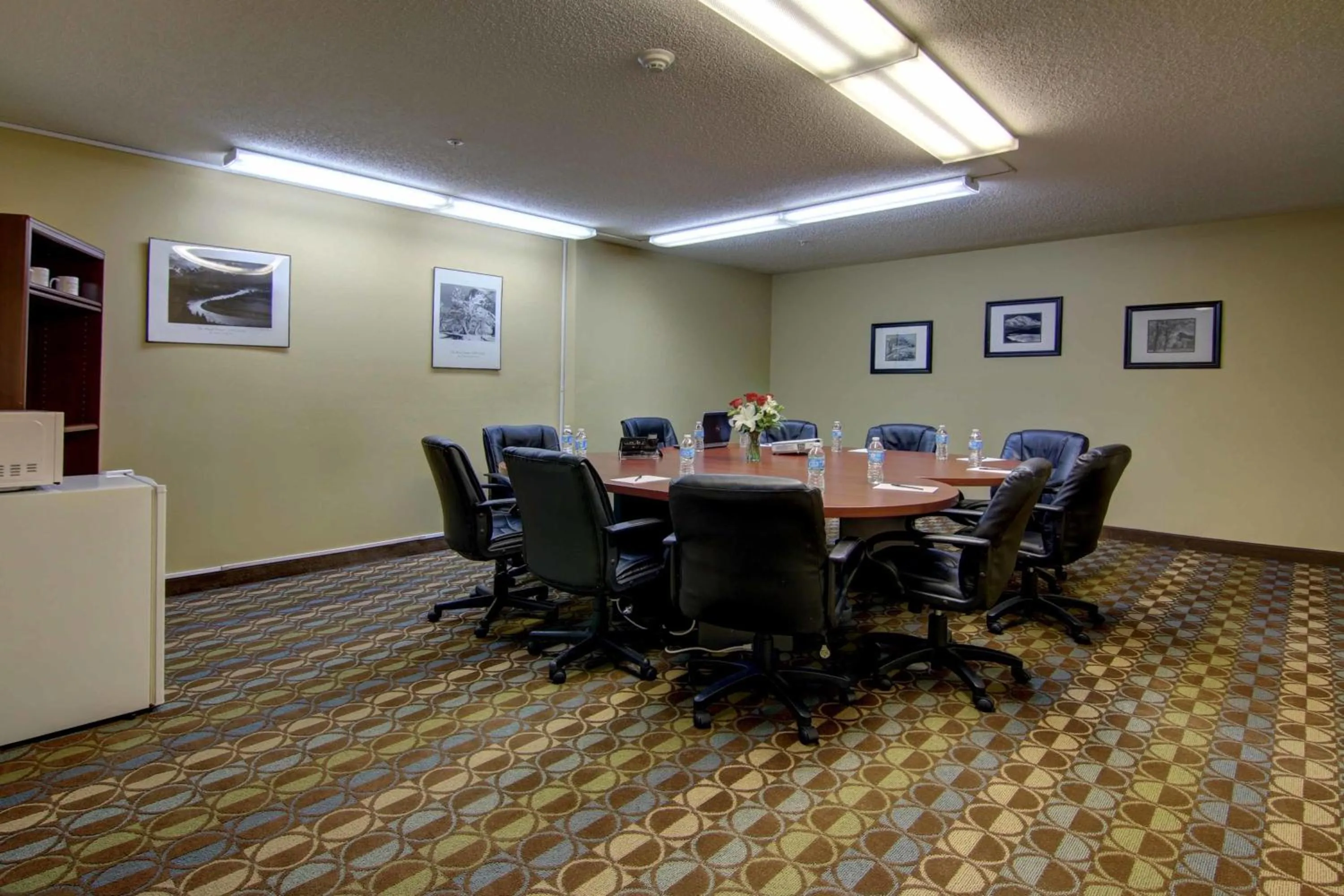 InTown Suites Extended Stay Marietta GA - Roswell Rd