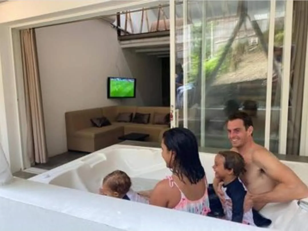 Bed in ME Hotel & Villas - Montañita Estates