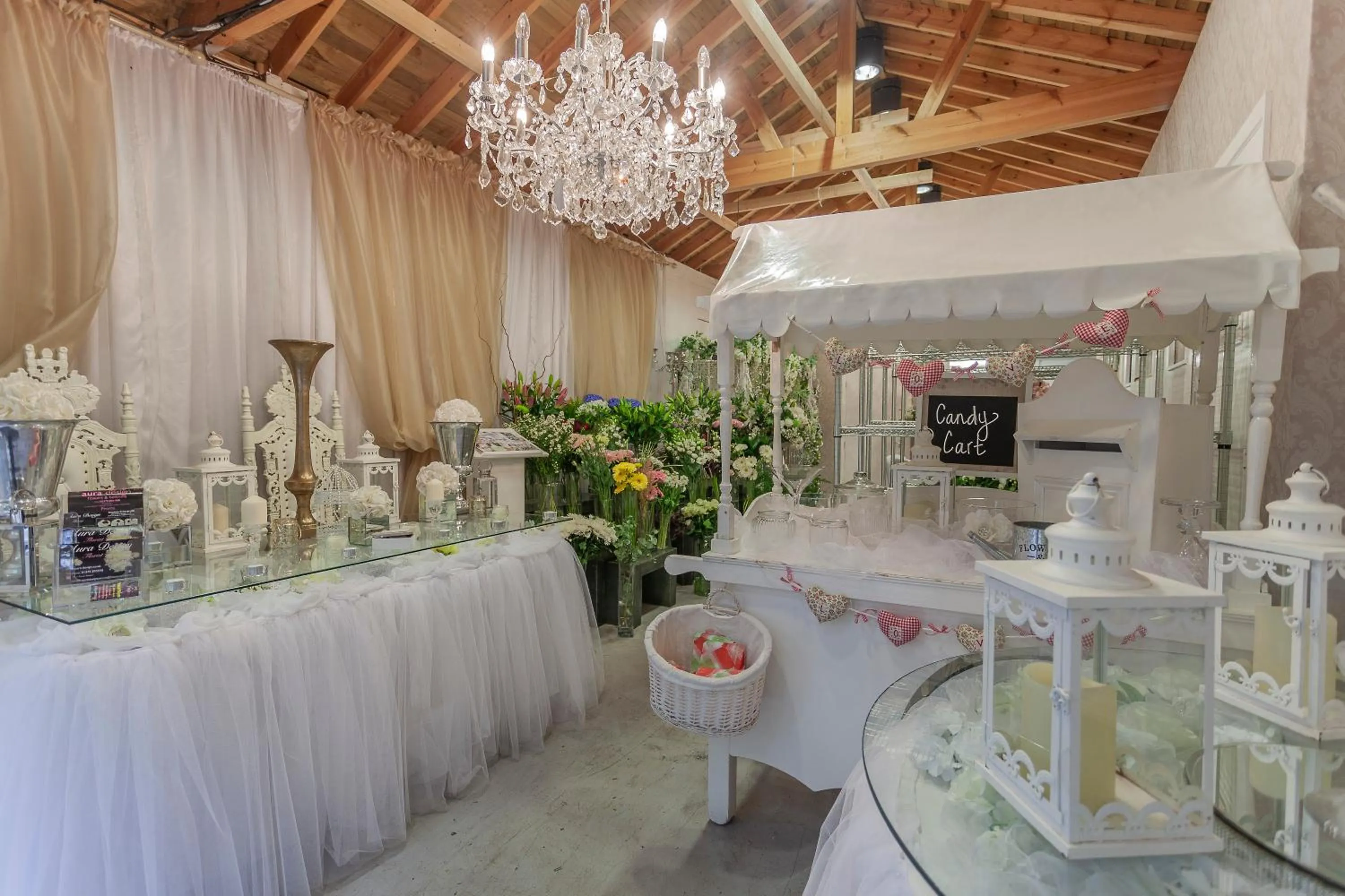 On-site shops in Orsett Hall