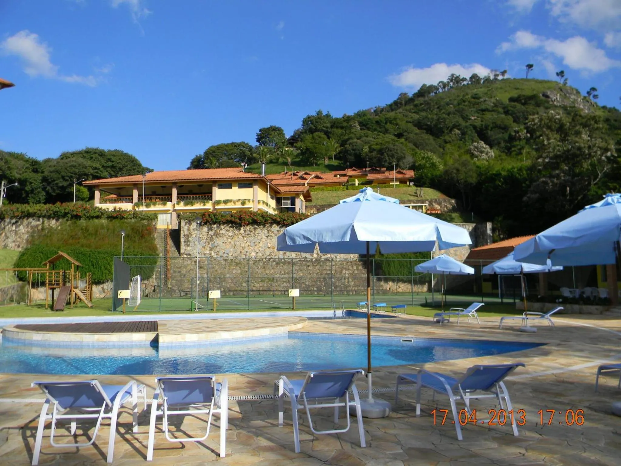 Swimming pool in Refugio do Saci Hotel