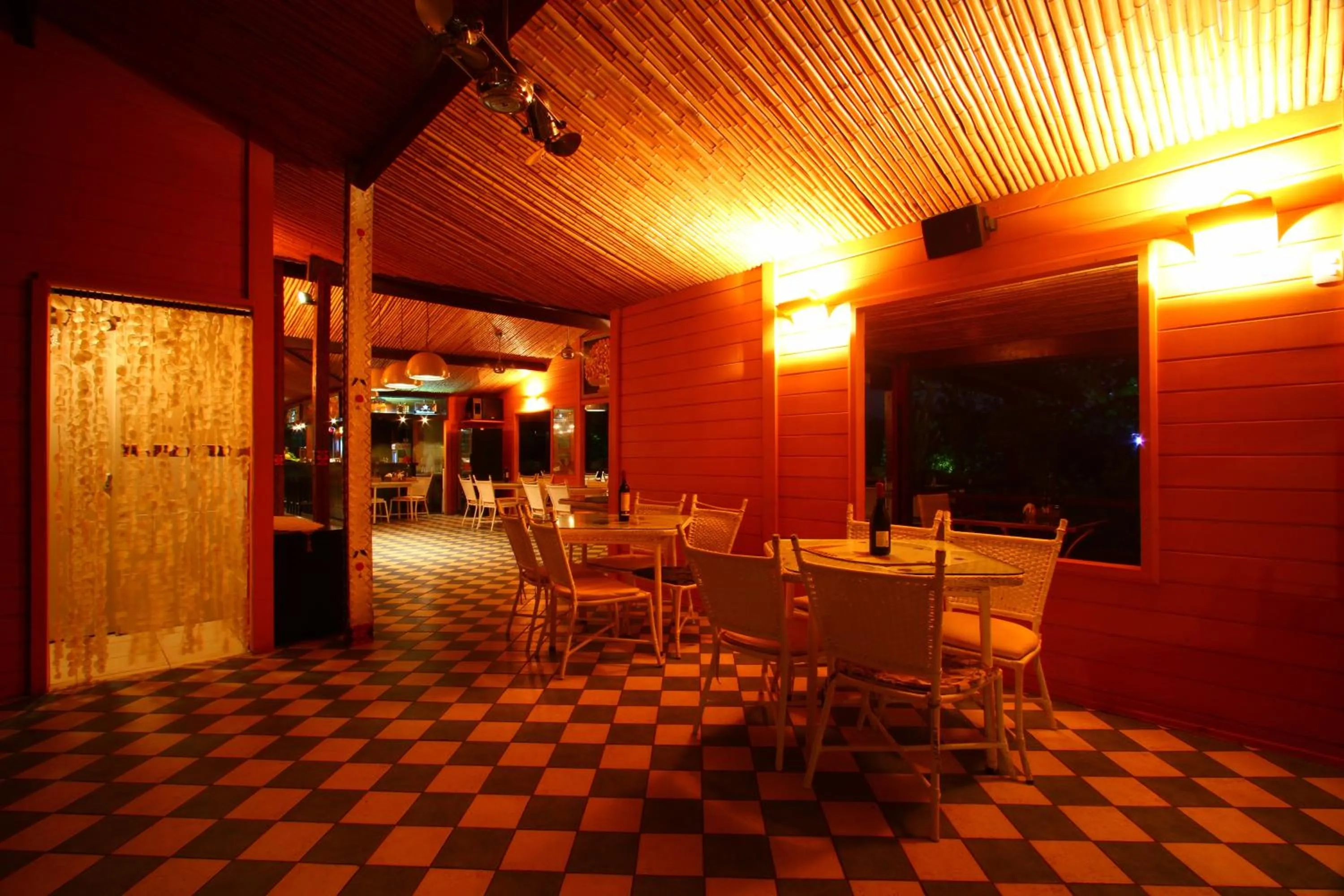 Restaurant/places to eat in Pousada Zé Maria