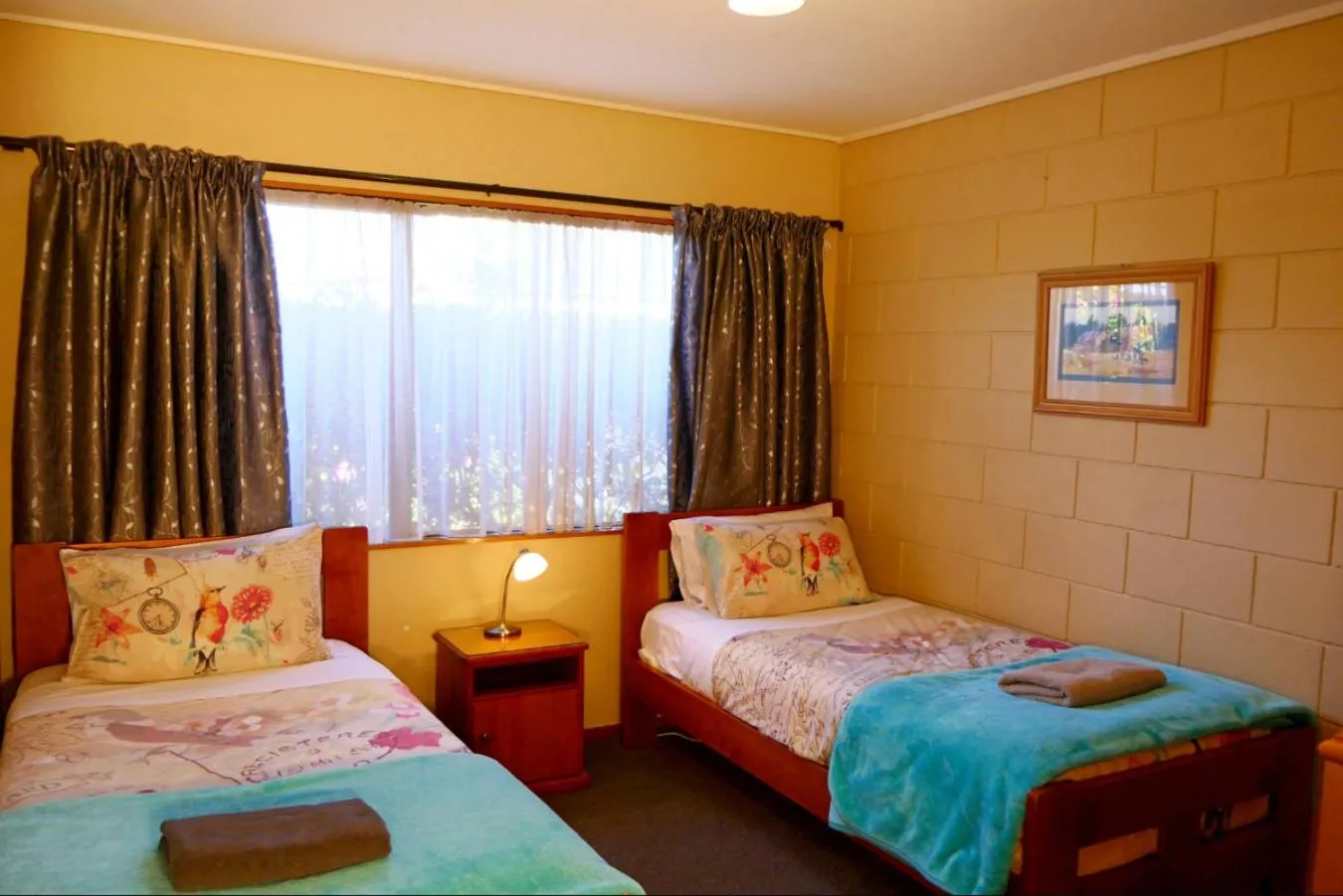 Bed in Queenstown Holiday Park Creeksyde