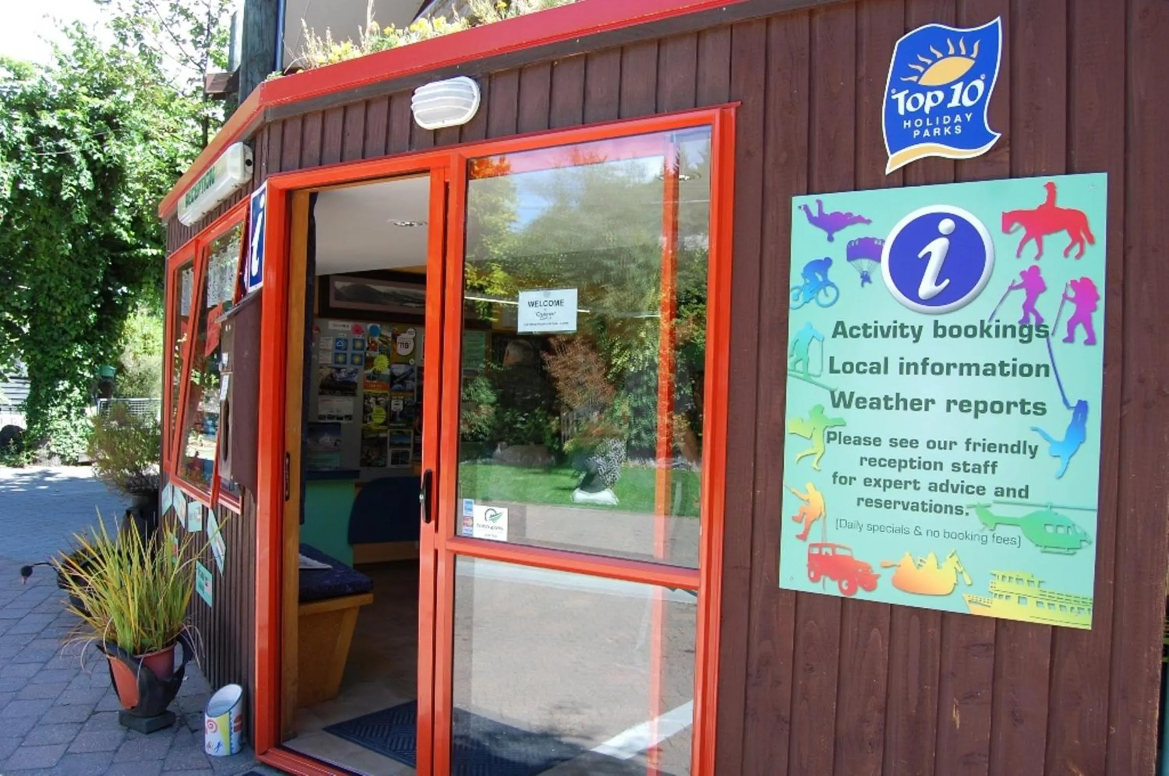 Lobby or reception in Queenstown Holiday Park Creeksyde