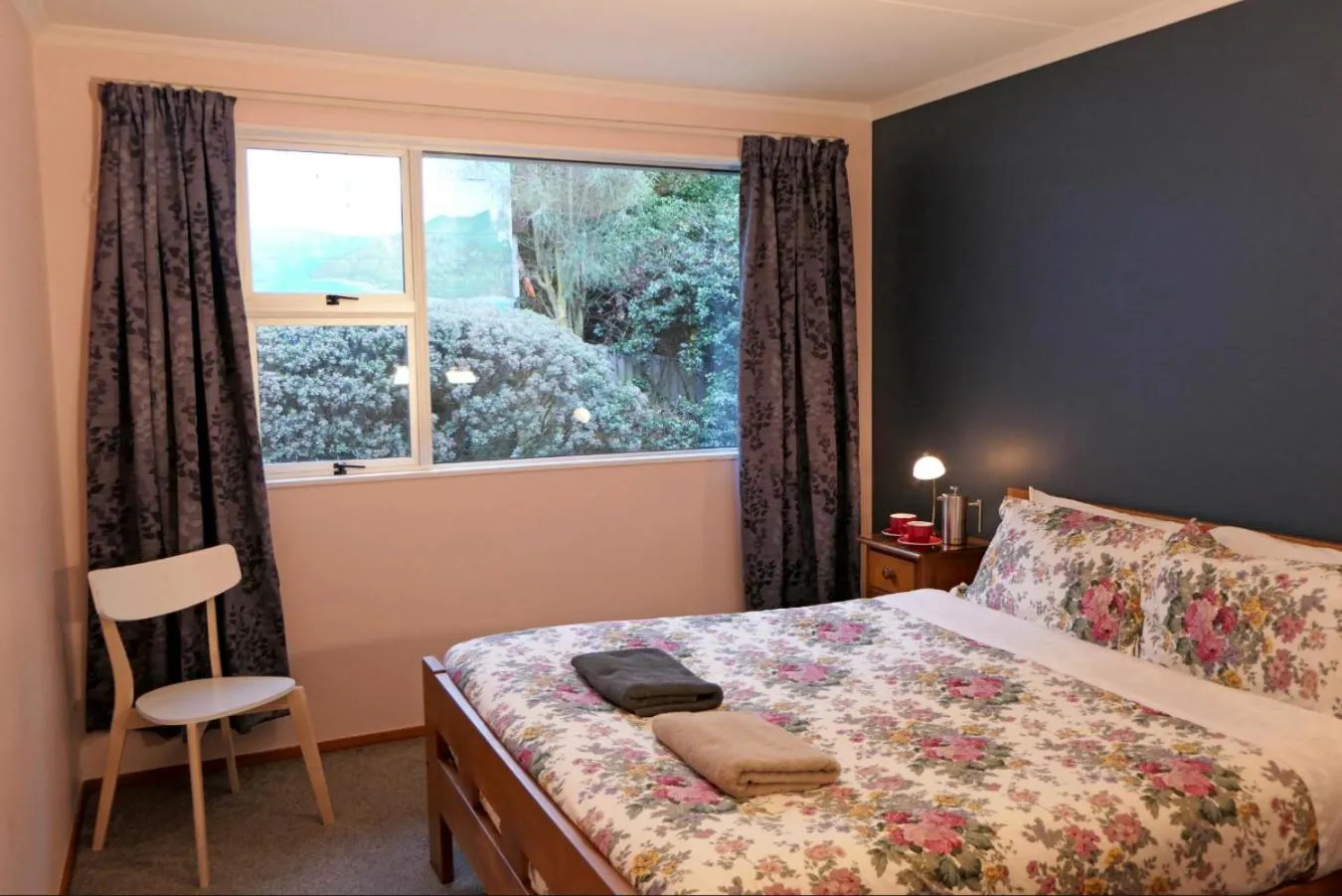 Bed in Queenstown Holiday Park Creeksyde