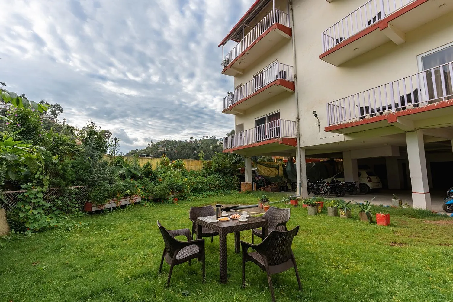 Garden in Hotel Vista Bhowali, Nainital - Vegetarian