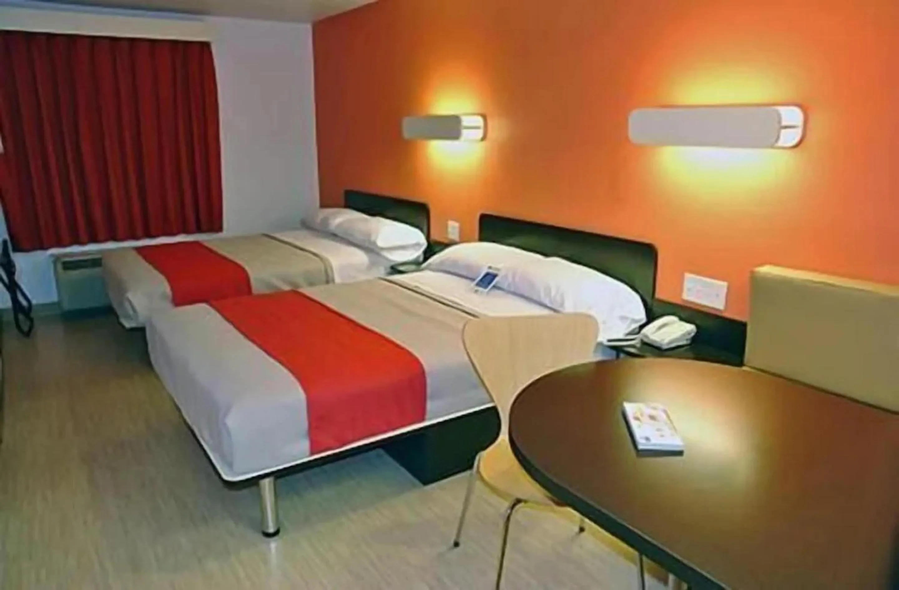 Bedroom, Bed in Motel 6-McKinney, TX - North