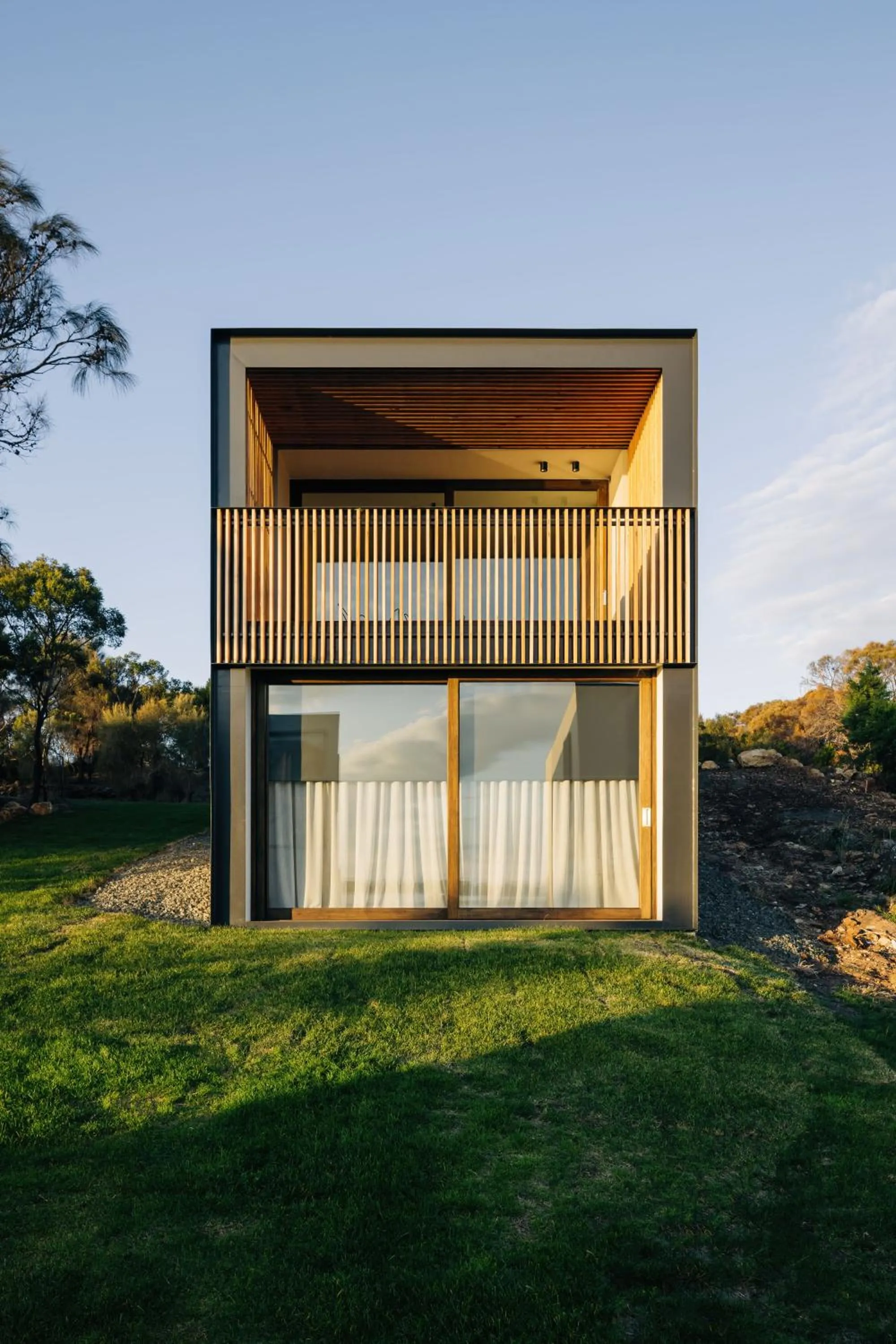 Property building in Piermont Retreat