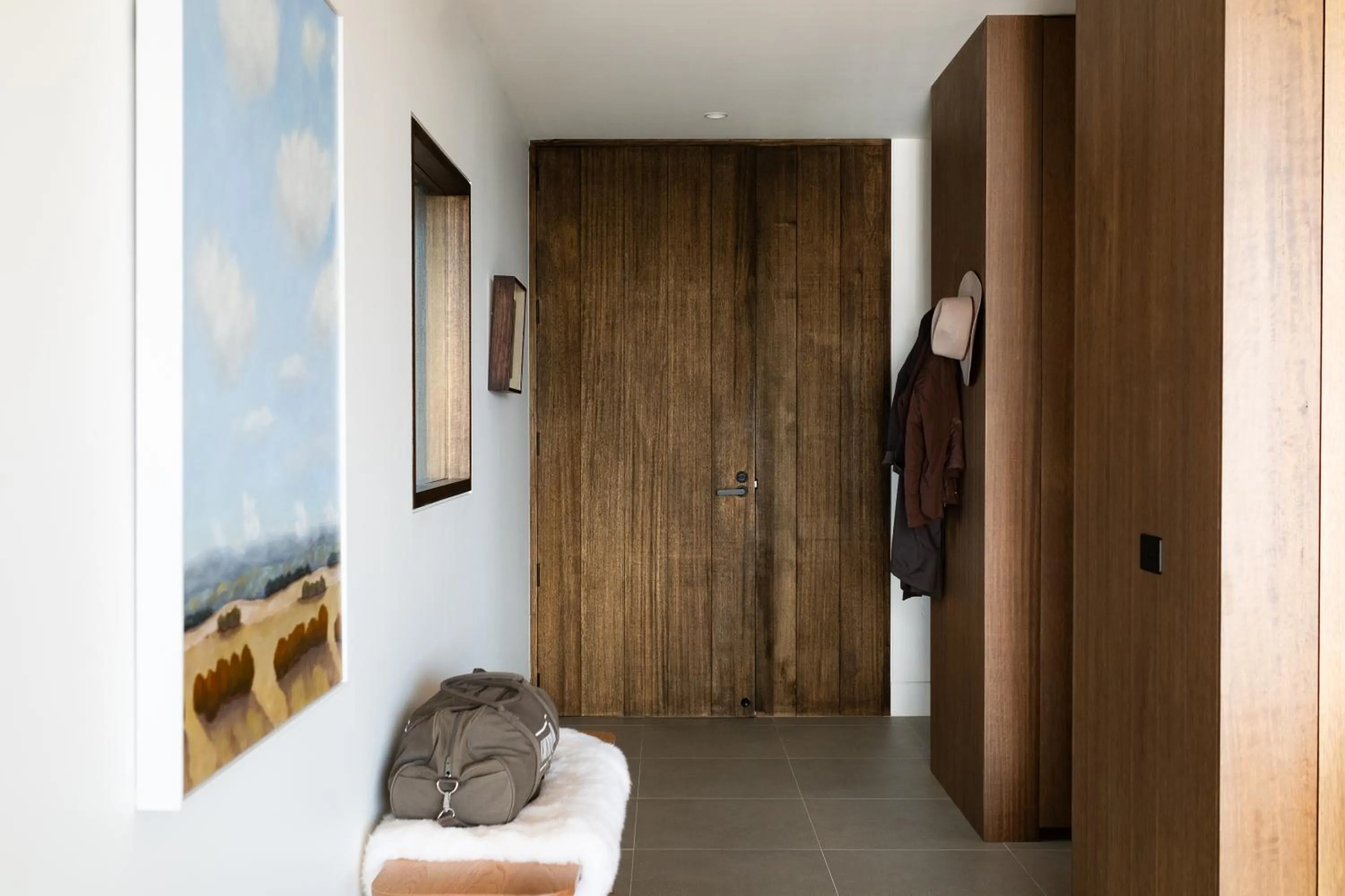 Facade/entrance, Bed in Piermont Retreat
