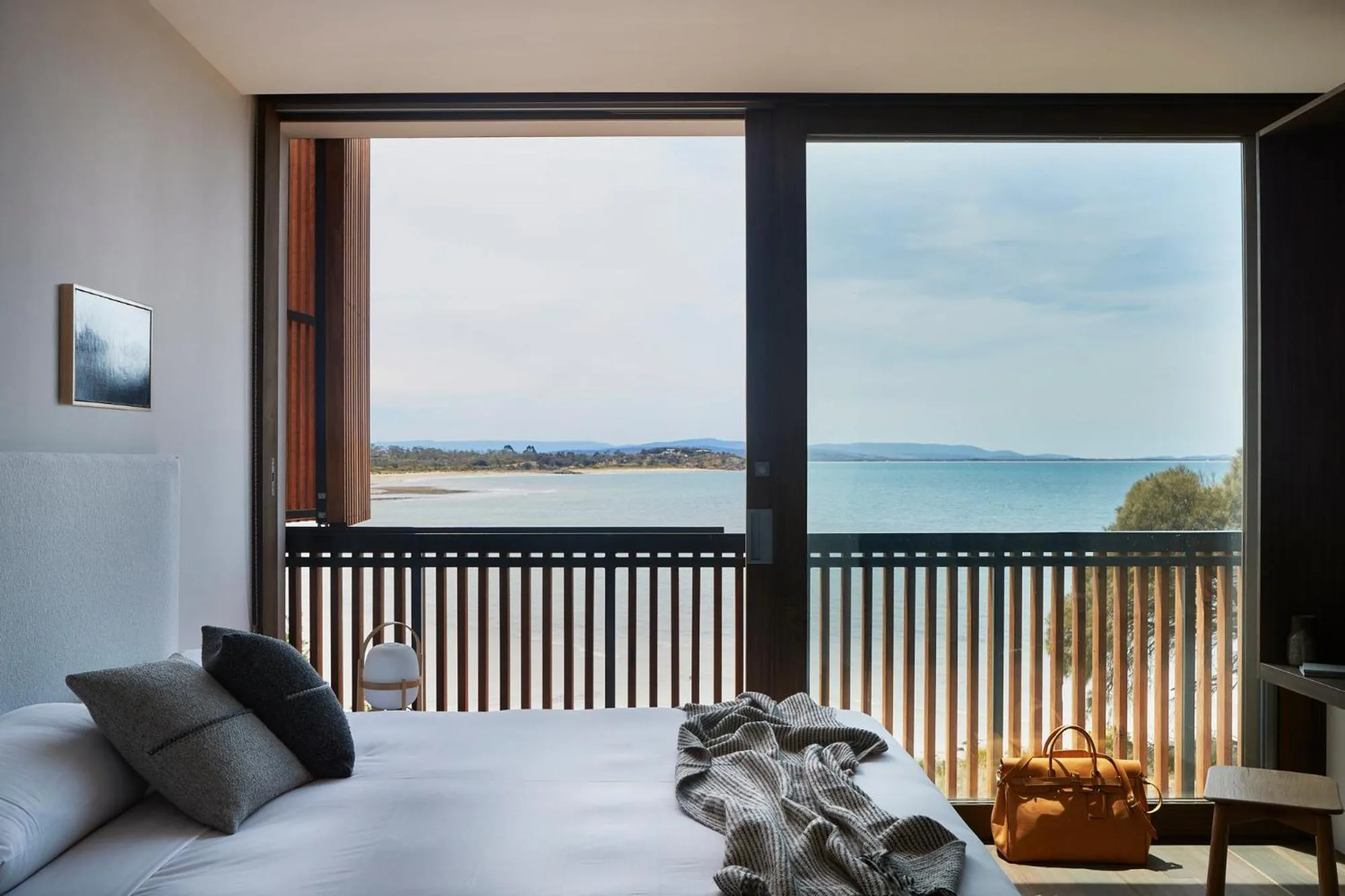 Sea view, Bed in Piermont Retreat