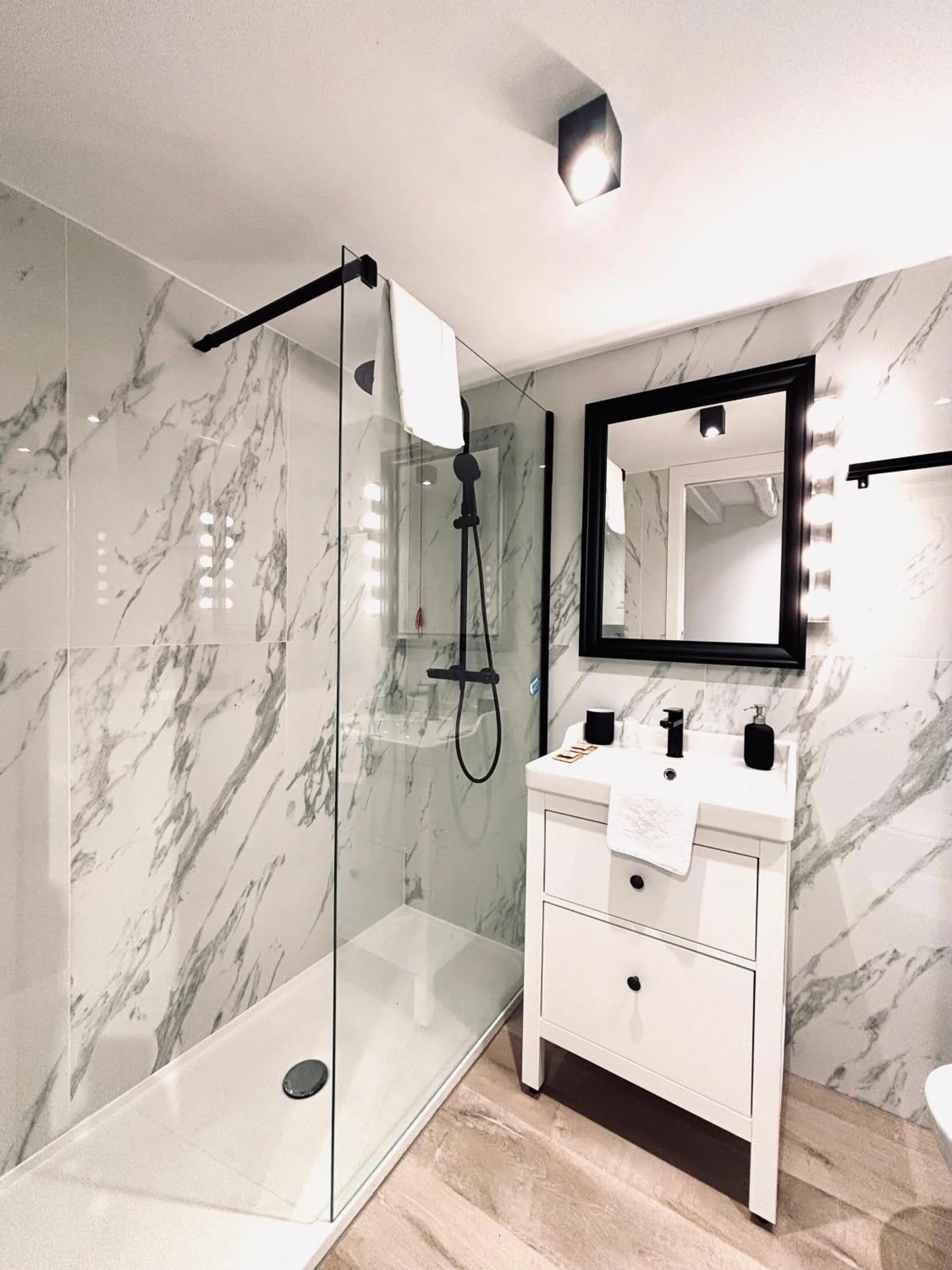 Shower in Al Canal Regio - Guest House