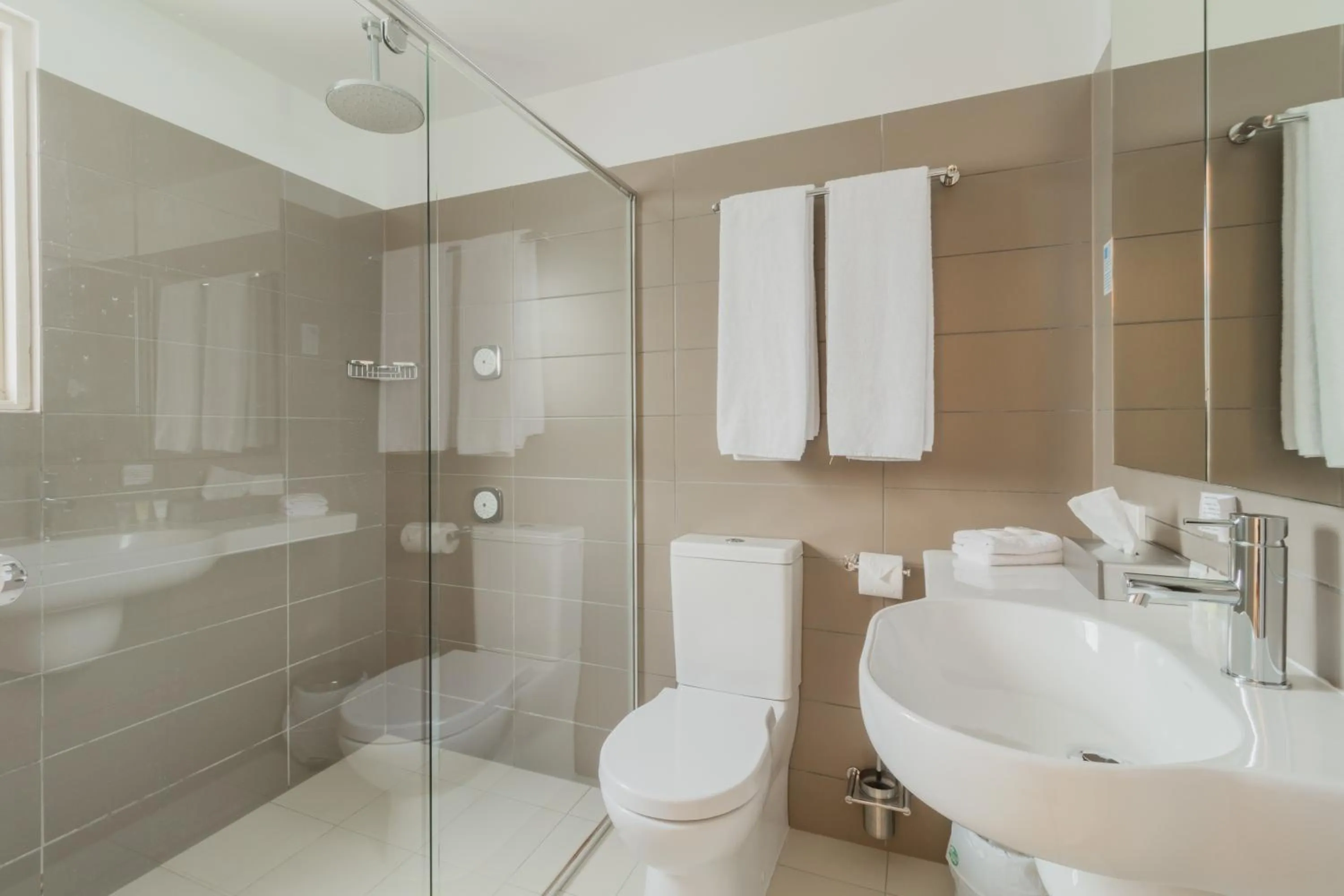 Bathroom in The Studios By Manna, Ascend Hotel Collection