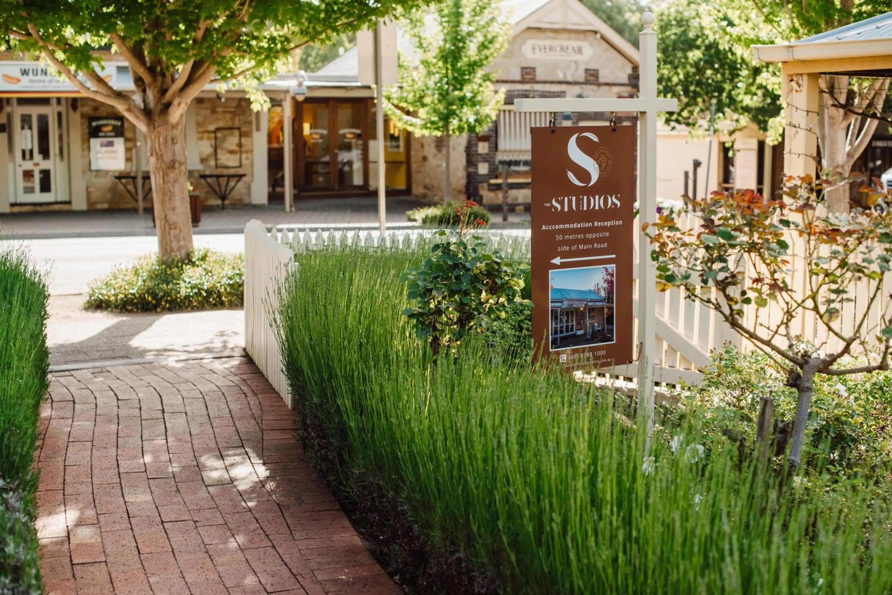 The Studios By Manna, Ascend Hotel Collection