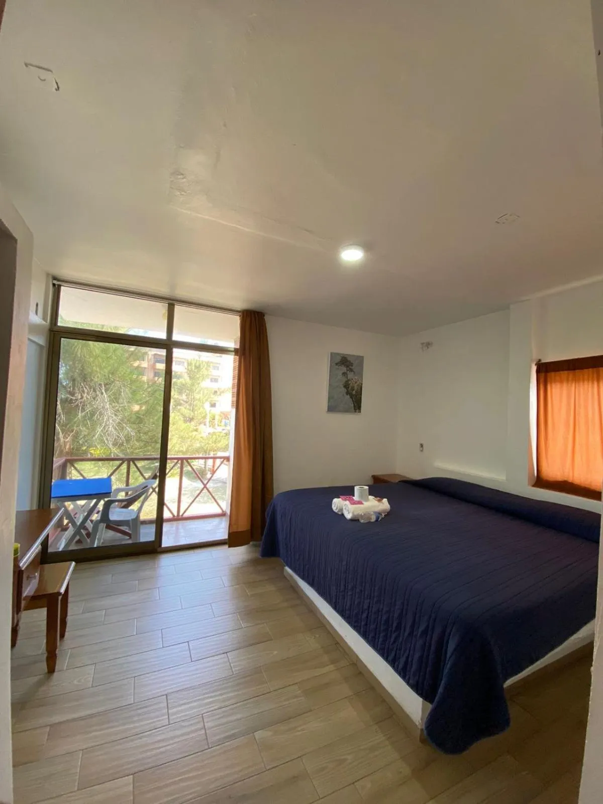 Photo of the whole room, Bed in Hotel El Rincon de Don Juan