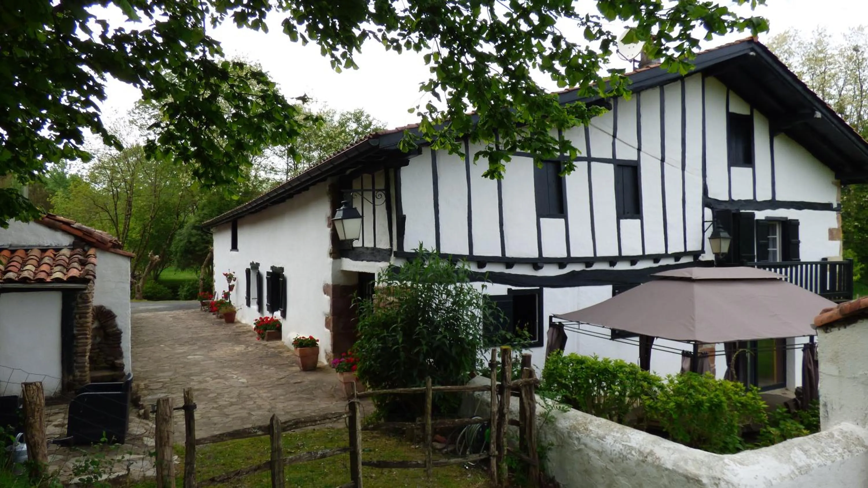Property building in Maison d'hôtes de charme ttakoinenborda