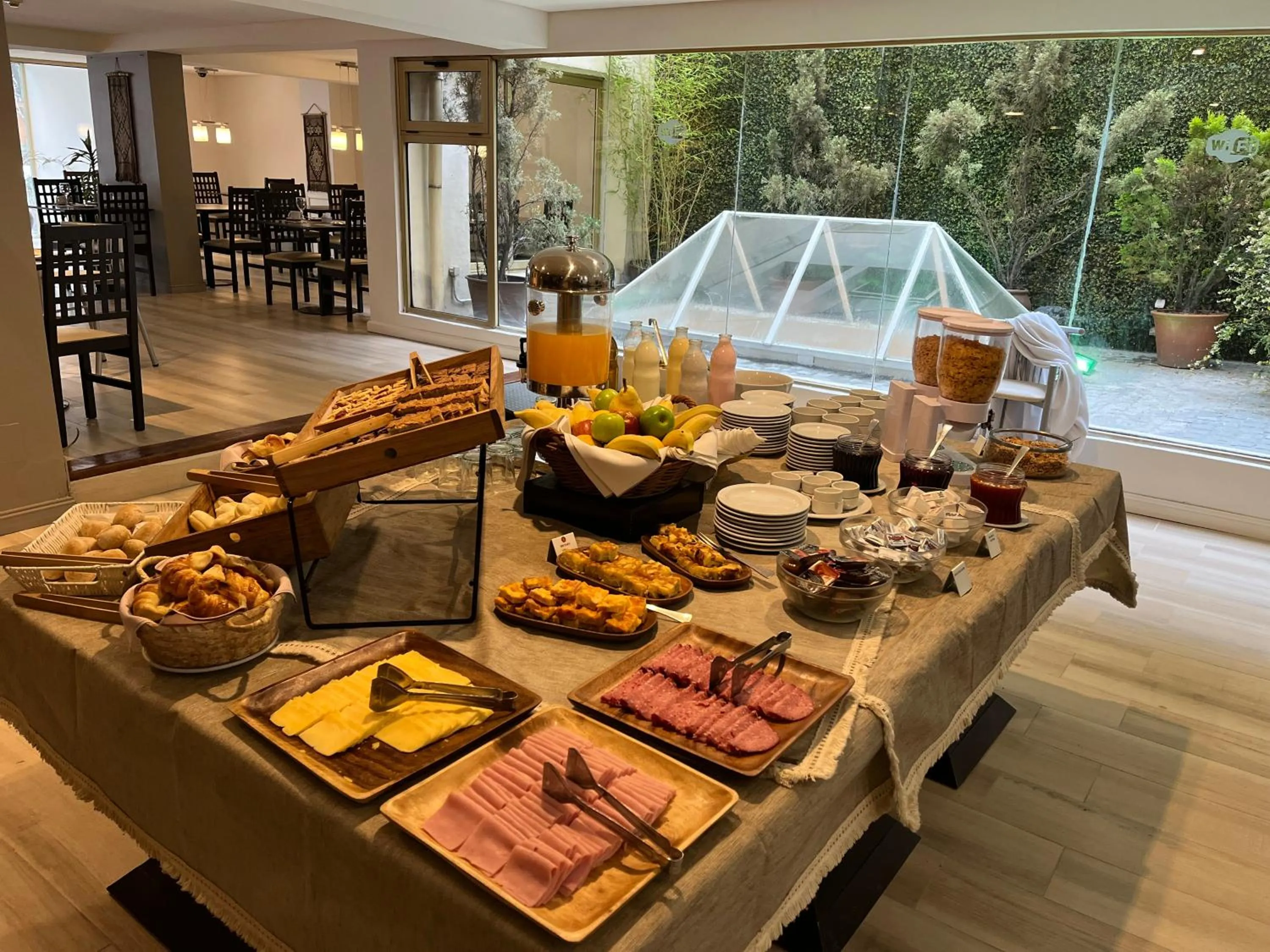 Buffet breakfast in Kenton Palace Bariloche