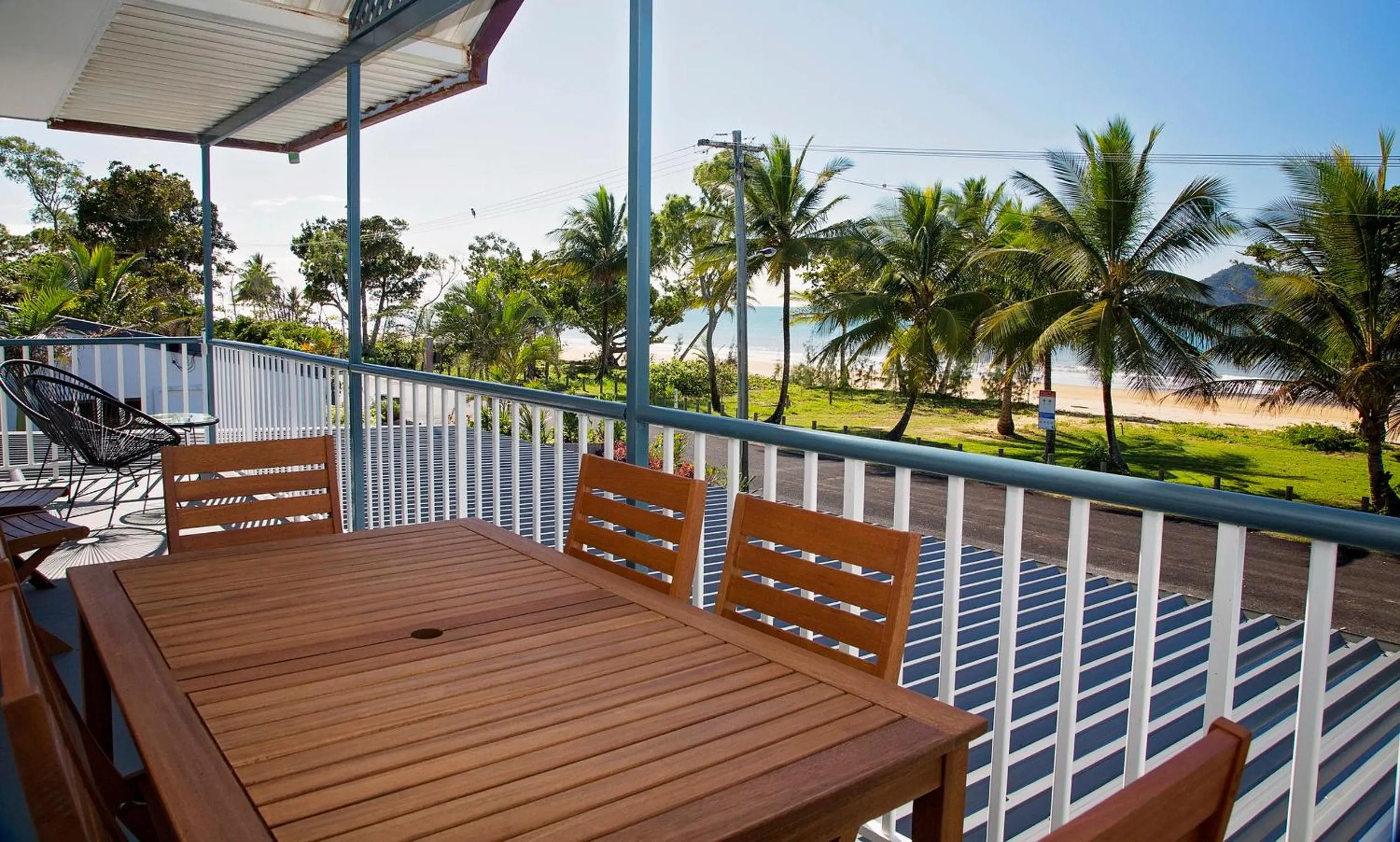 Balcony/Terrace in Apollo Jewel Beachfront Apartments