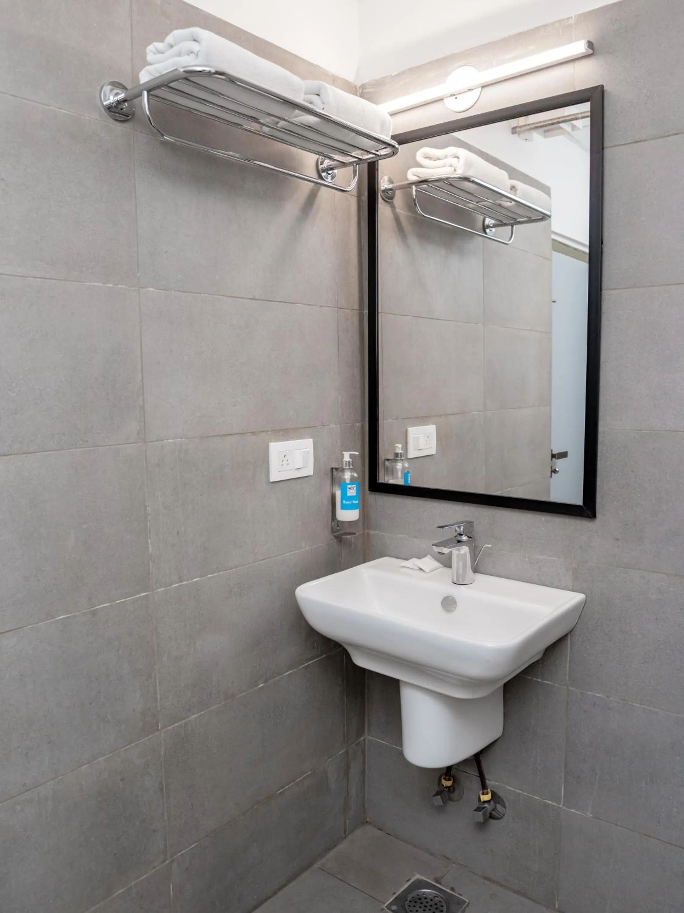 Bathroom in Magnum Resorts- Near Candolim Beach, Goa