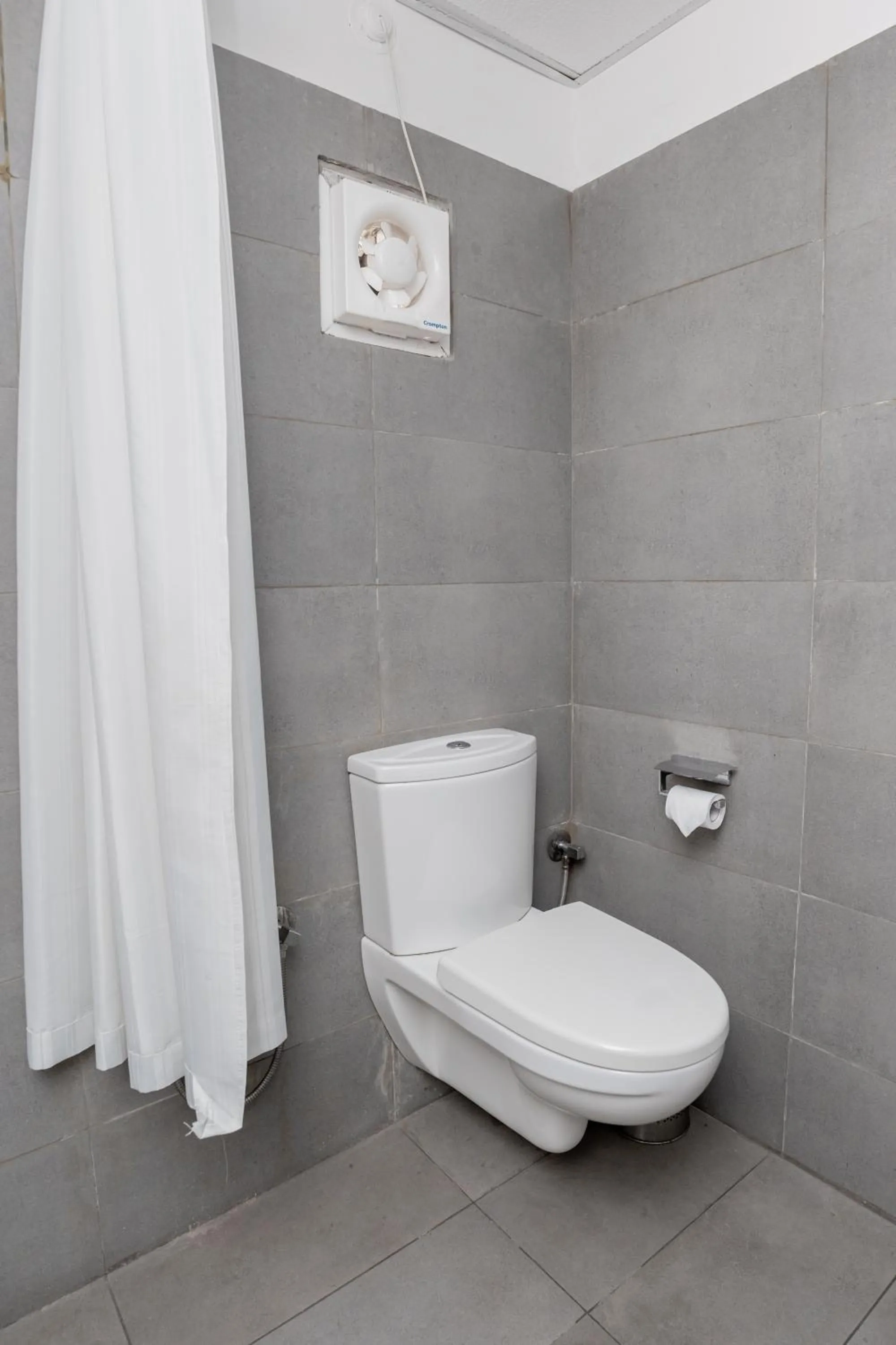 Bathroom in Magnum Resorts- Near Candolim Beach, Goa