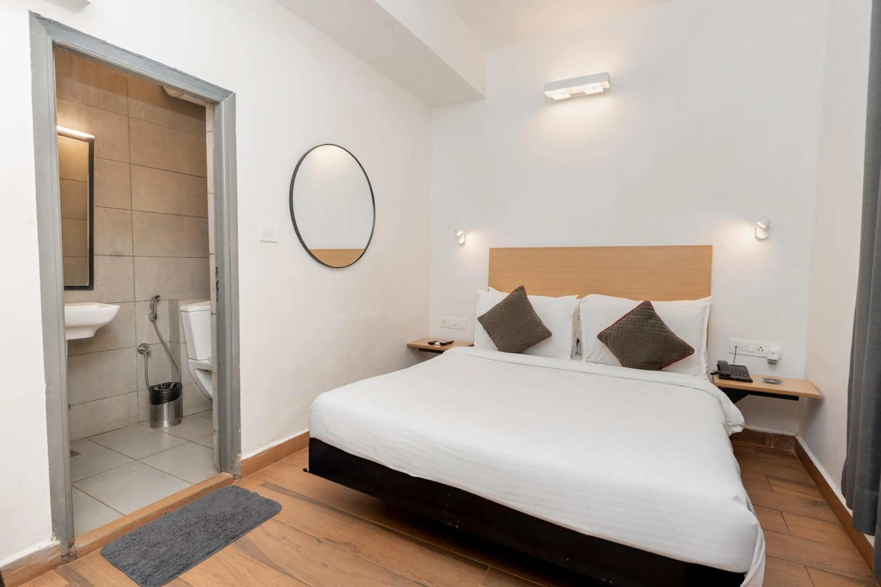 Bedroom, Bed in Magnum Resorts- Near Candolim Beach, Goa