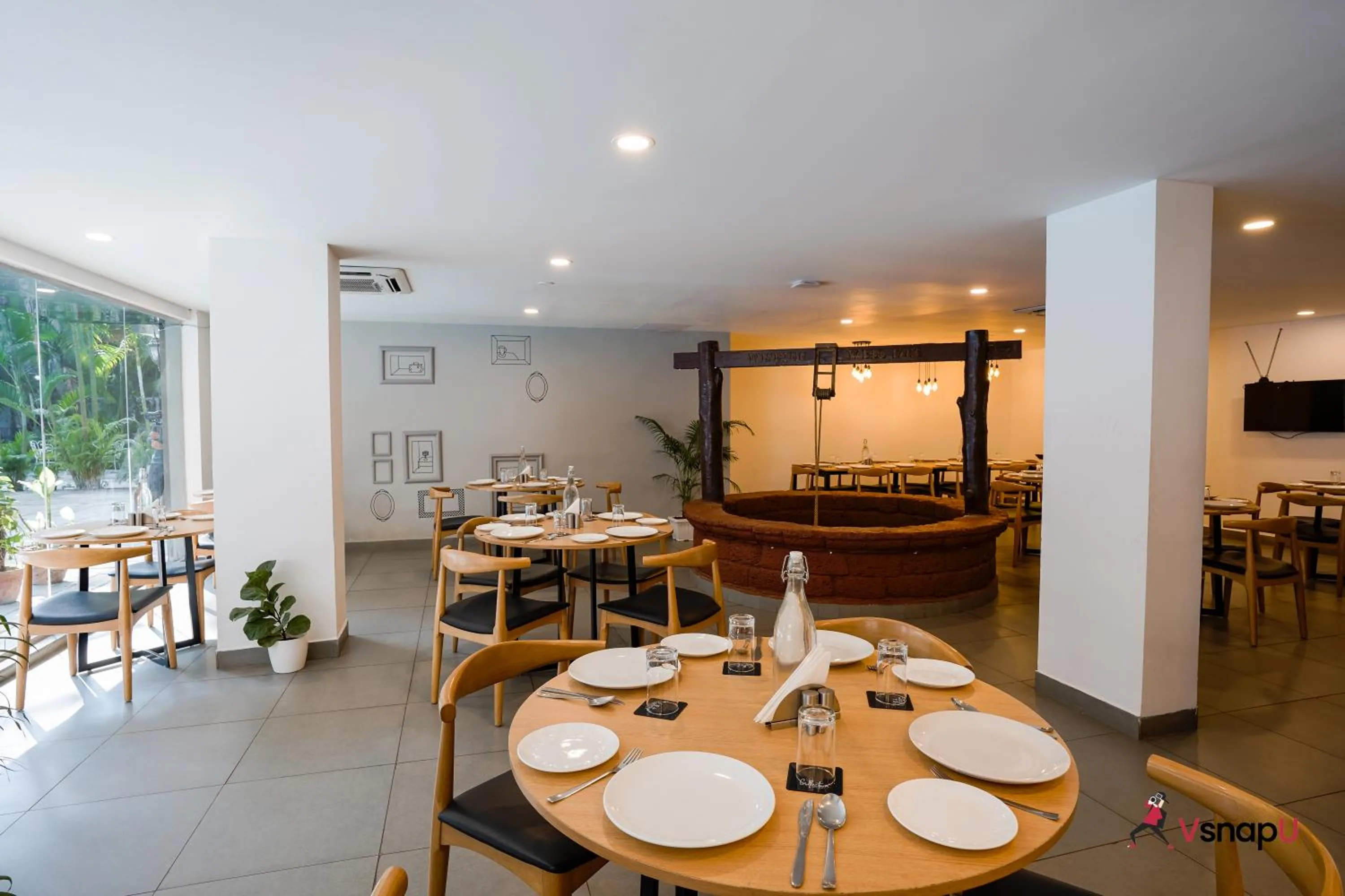 Restaurant/places to eat in Magnum Resorts- Near Candolim Beach, Goa