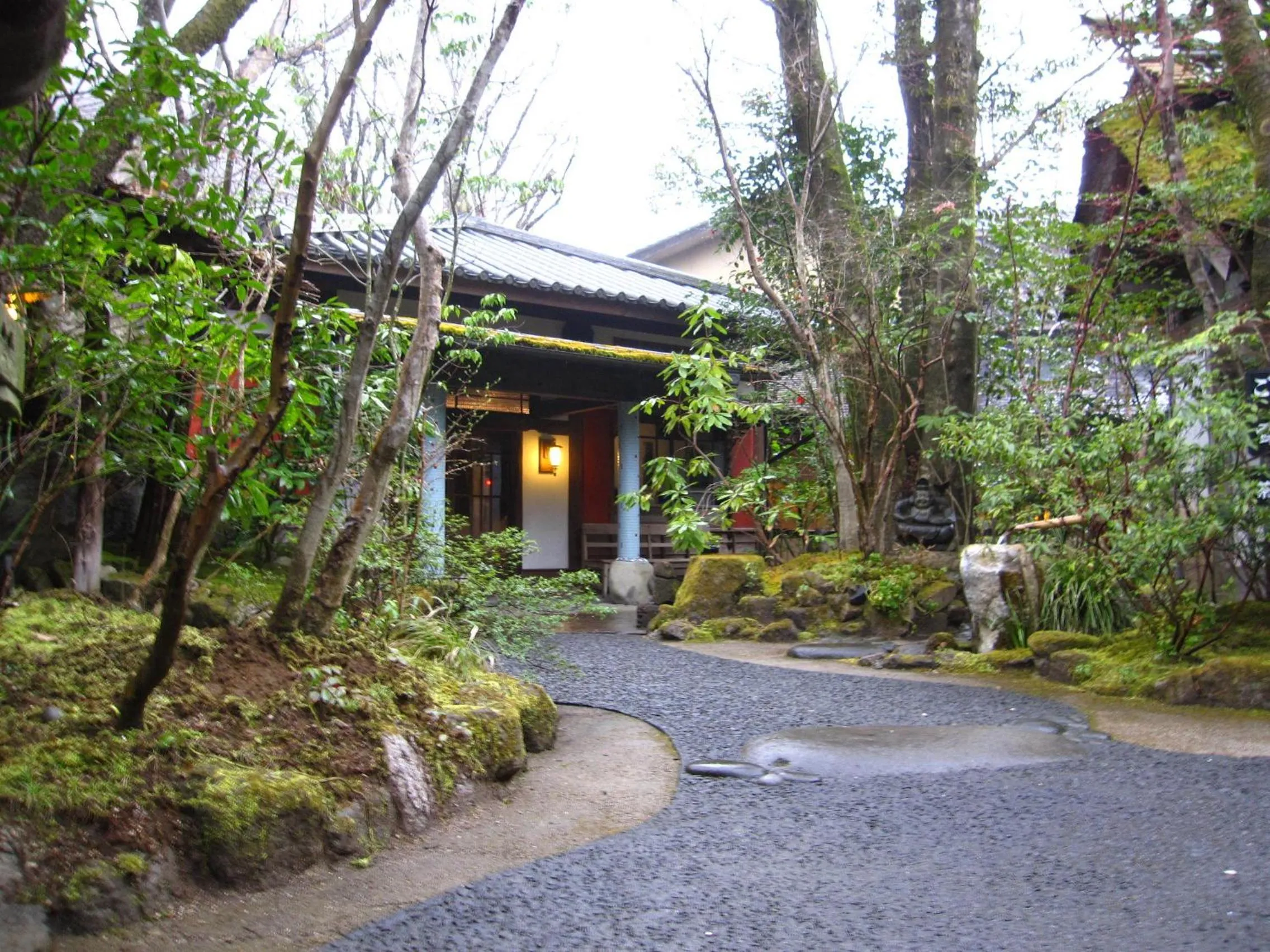 Facade/entrance in Kurokawa-So