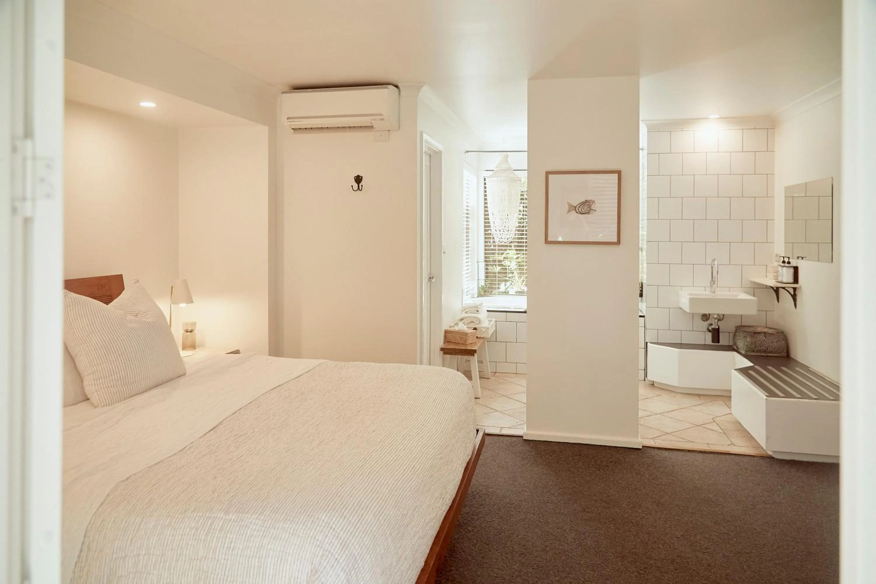 Bathroom, Bed in Empire Spa Retreat