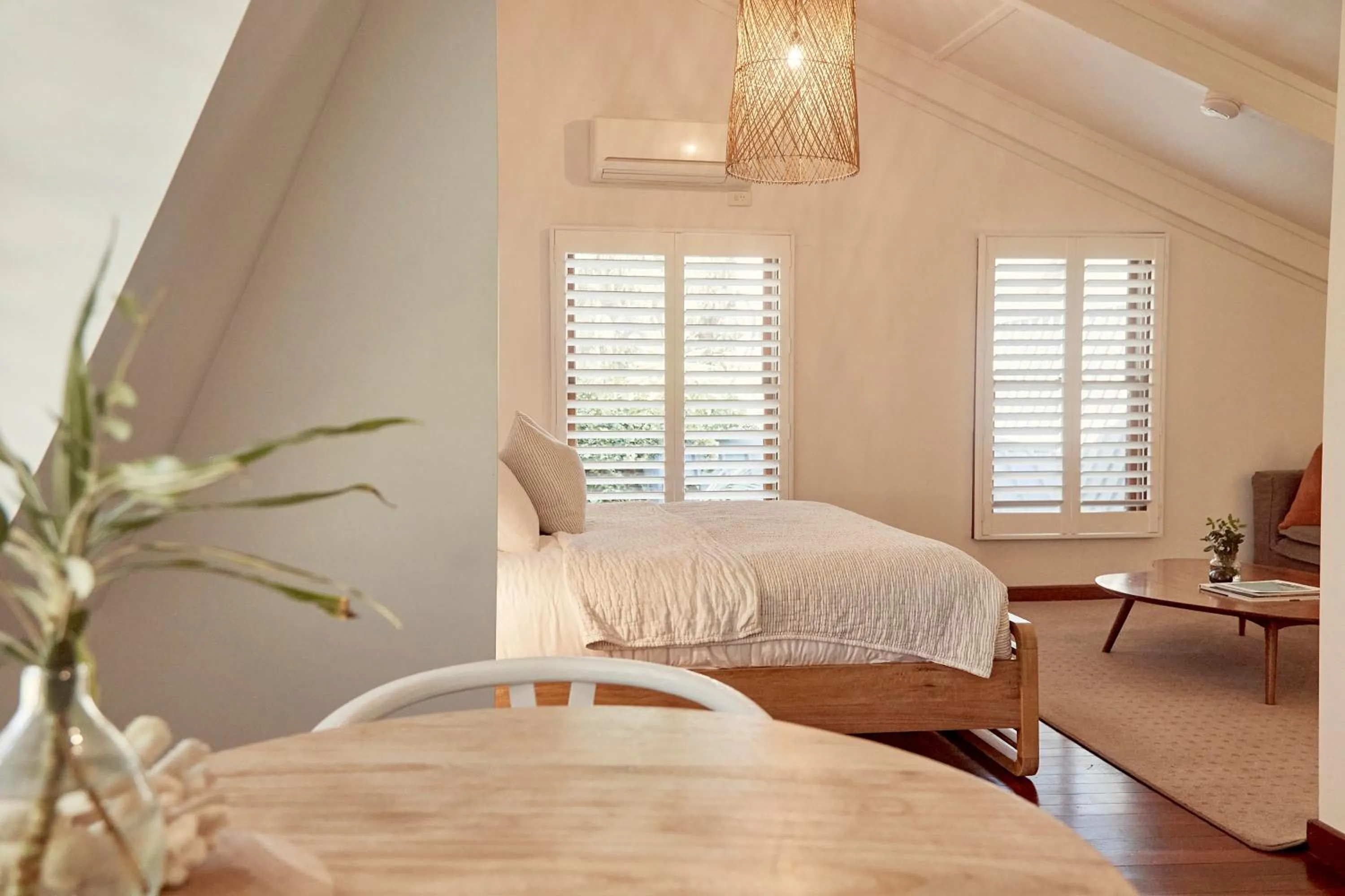 Bedroom, Bed in Empire Spa Retreat