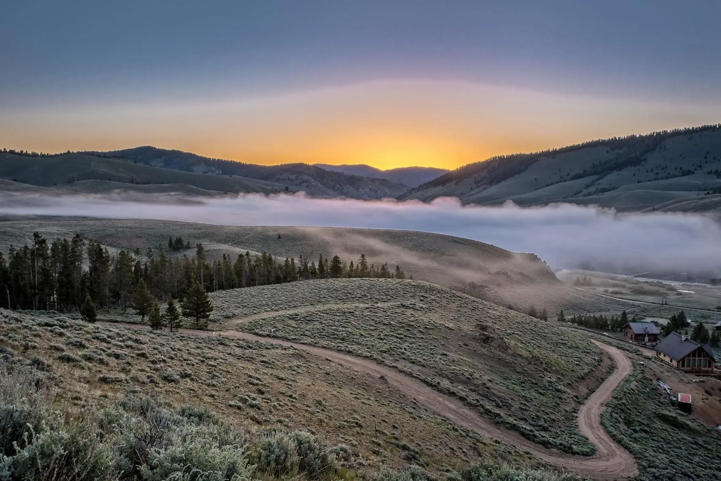 King Room in Stanley High Country Inn King Room in Stanley High Country Inn