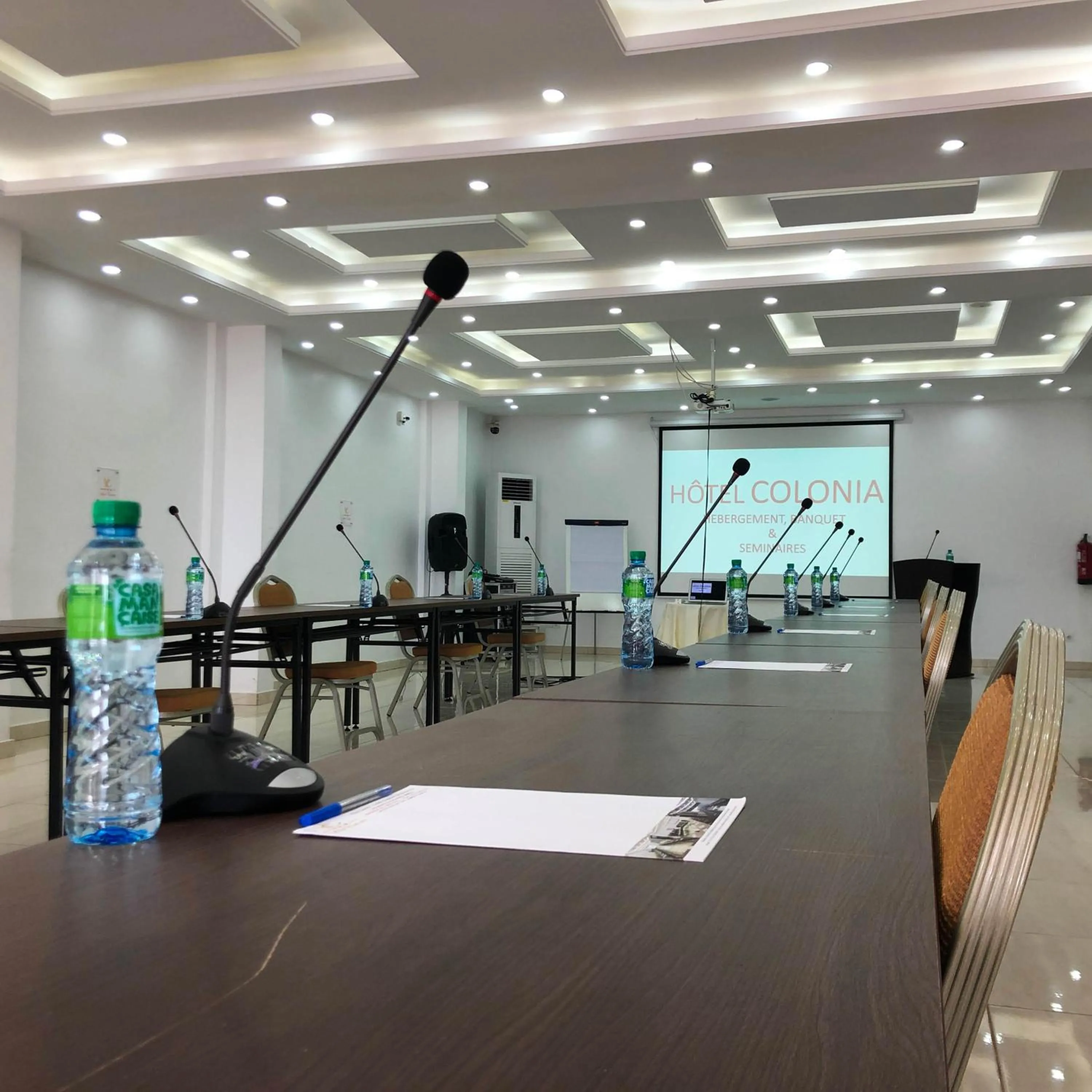 Business facilities in HOTEL COLONIA