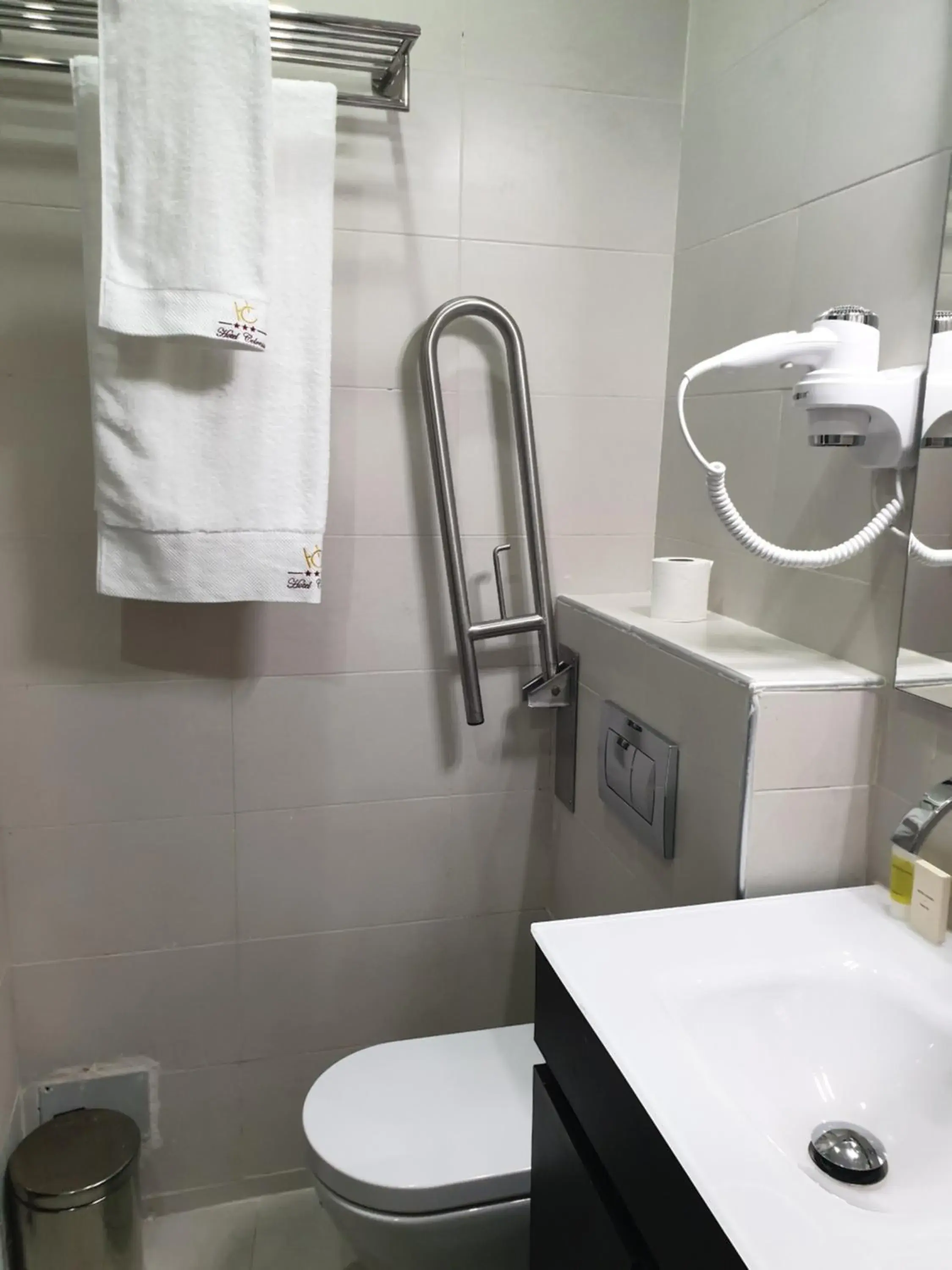 Double Room - single occupancy - Disability Access in HOTEL COLONIA Double Room - single occupancy - Disability Access in HOTEL COLONIA