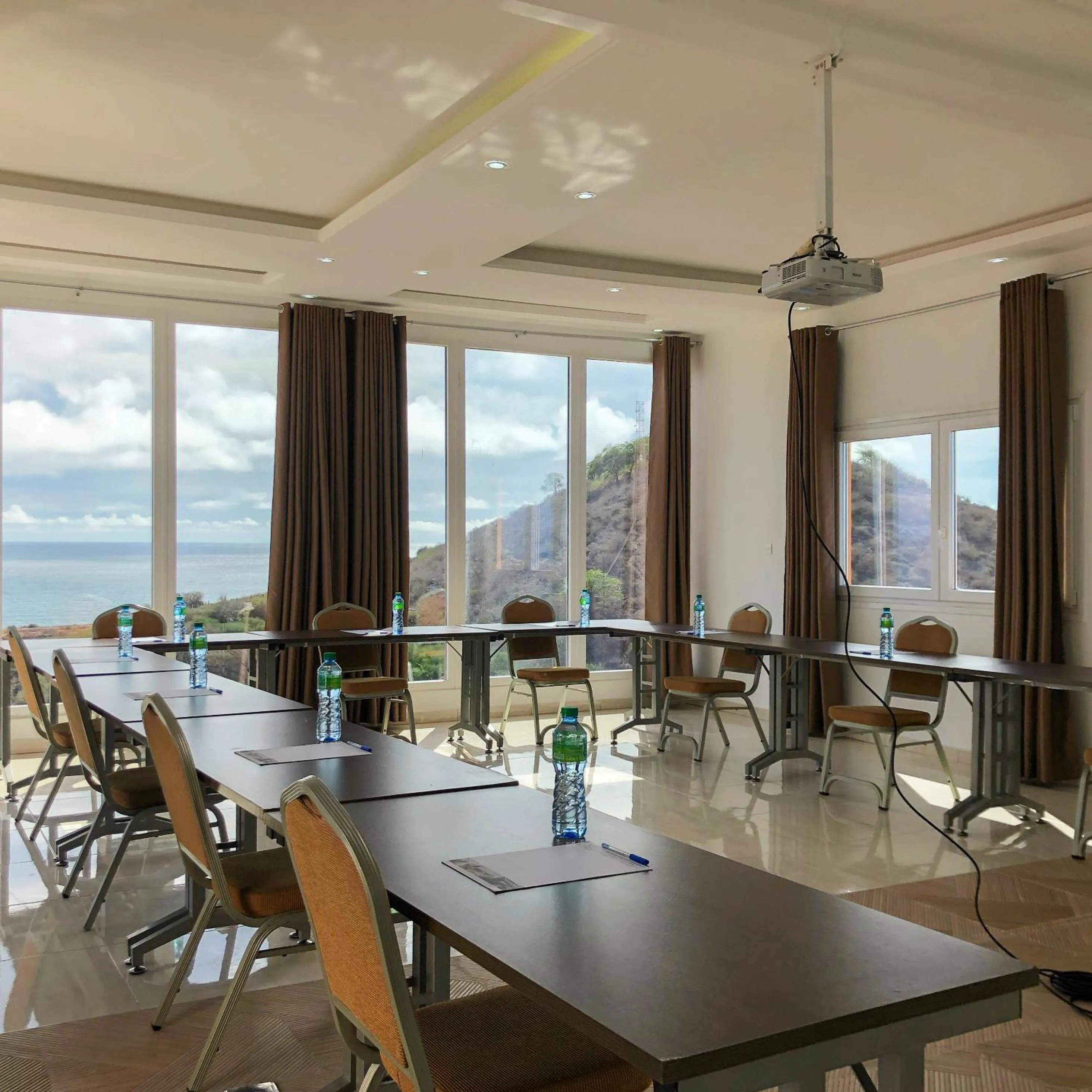 Business facilities in HOTEL COLONIA