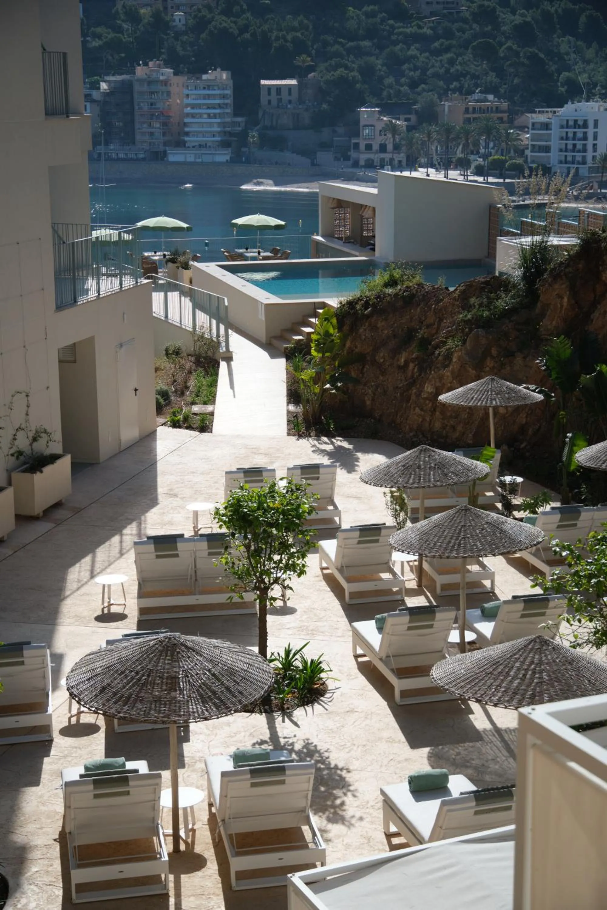 Swimming pool in Salino Port Soller