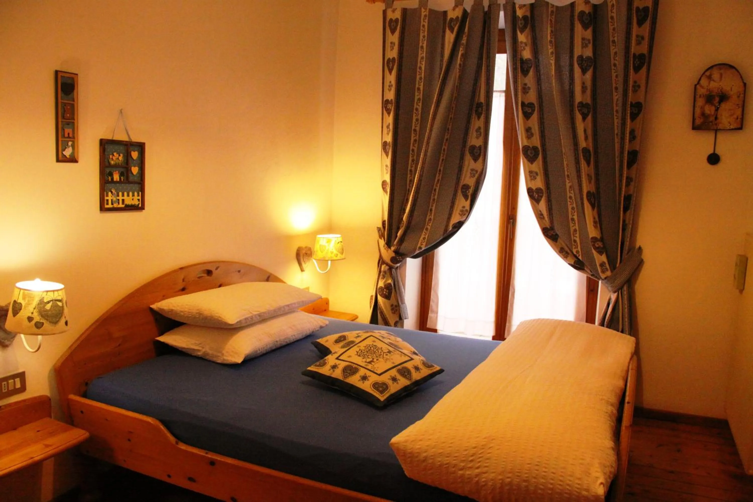 Bed in Garni Biancaneve Ruffrè-Mendola