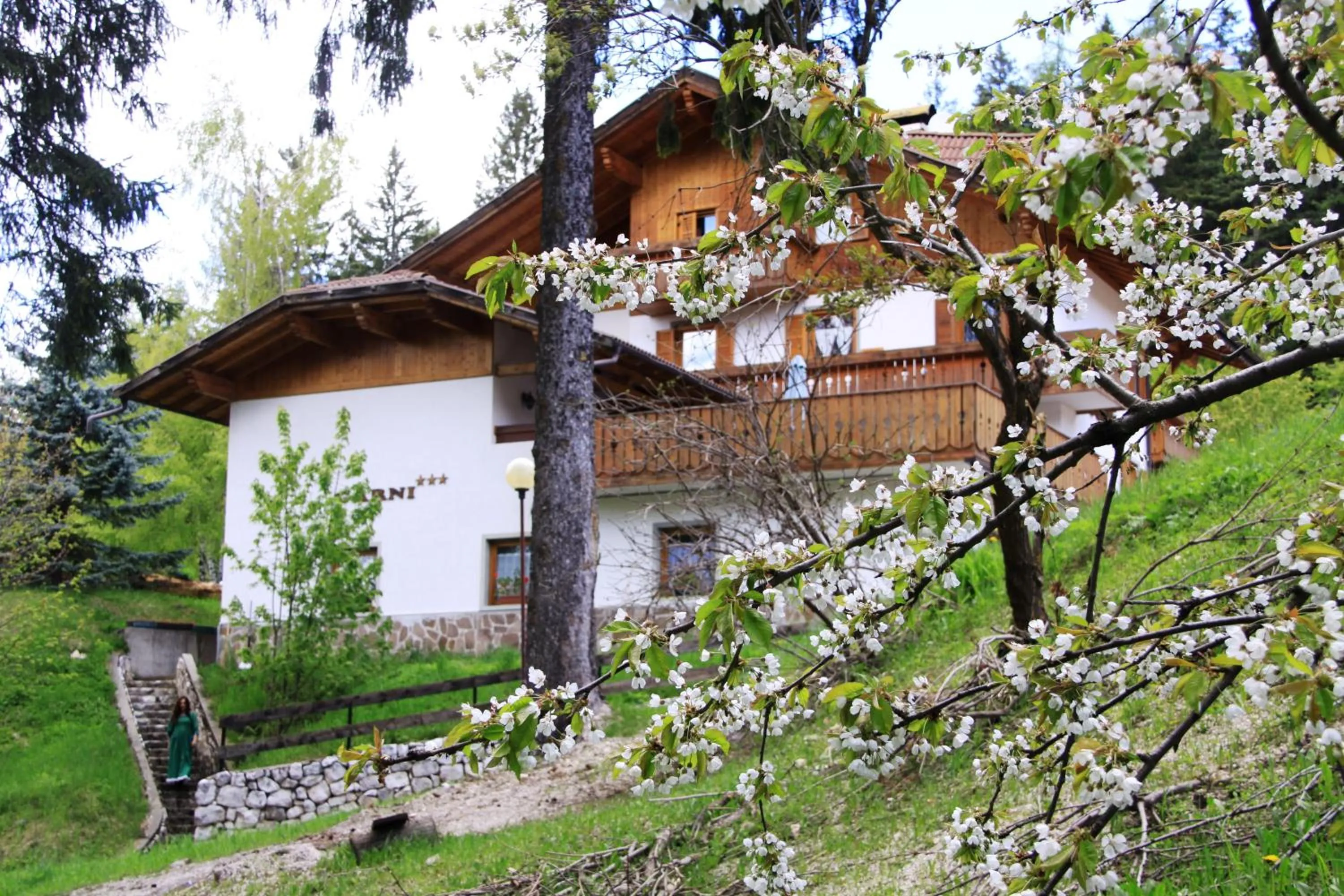 Facade/entrance in Garni Biancaneve Ruffrè-Mendola