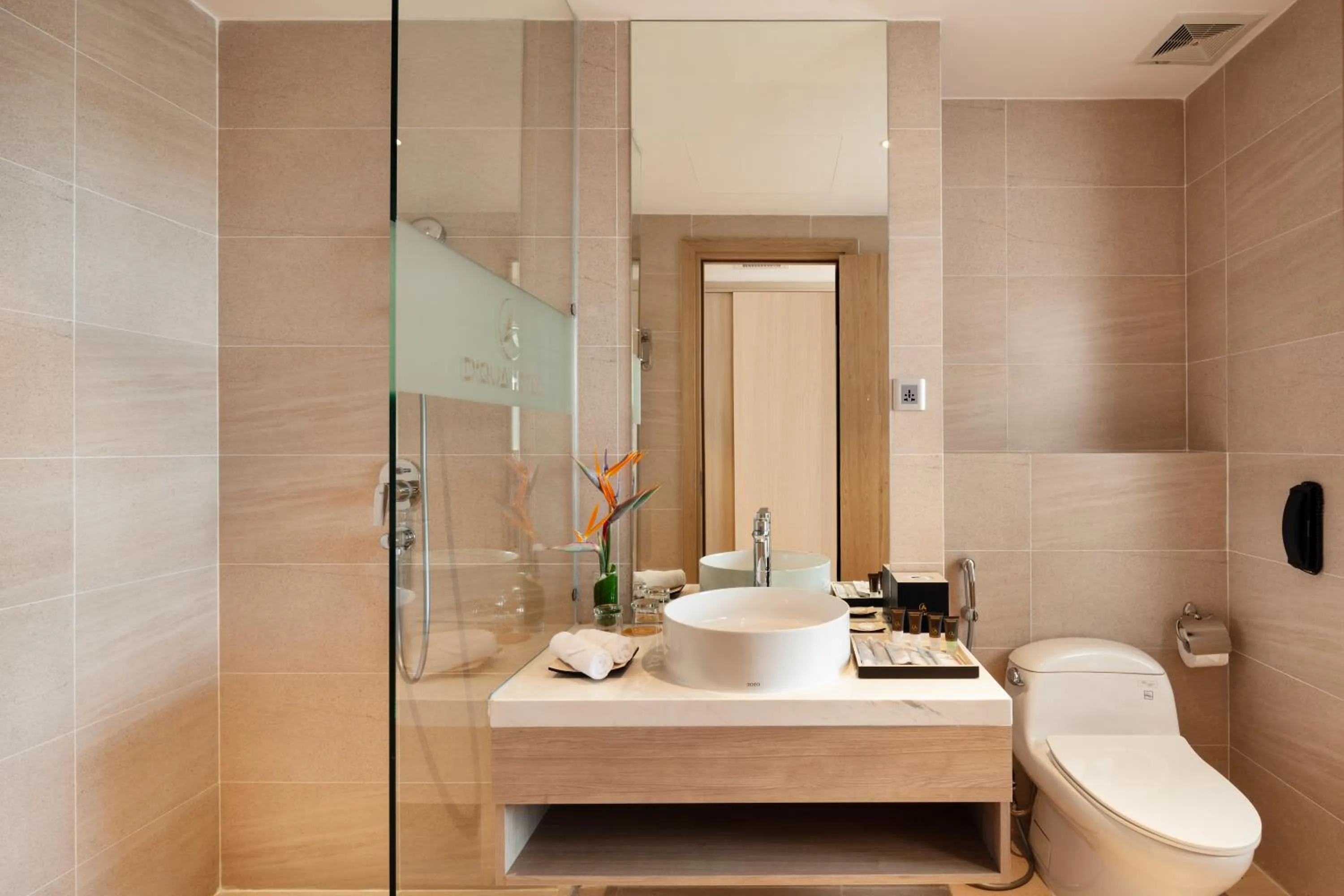 Shower in DQua Hotel