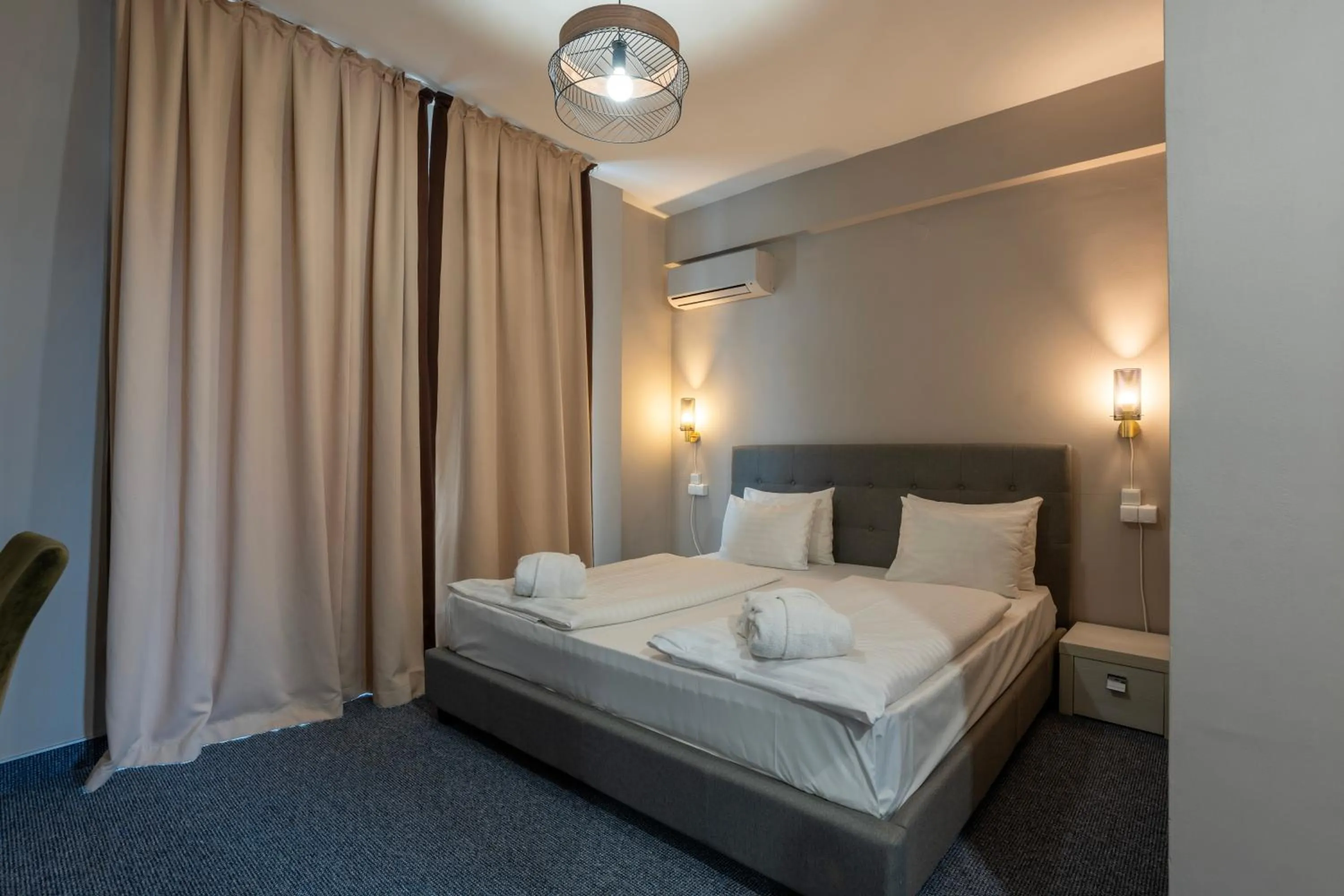 Bedroom, Bed in Alex&George Boutique Hotel