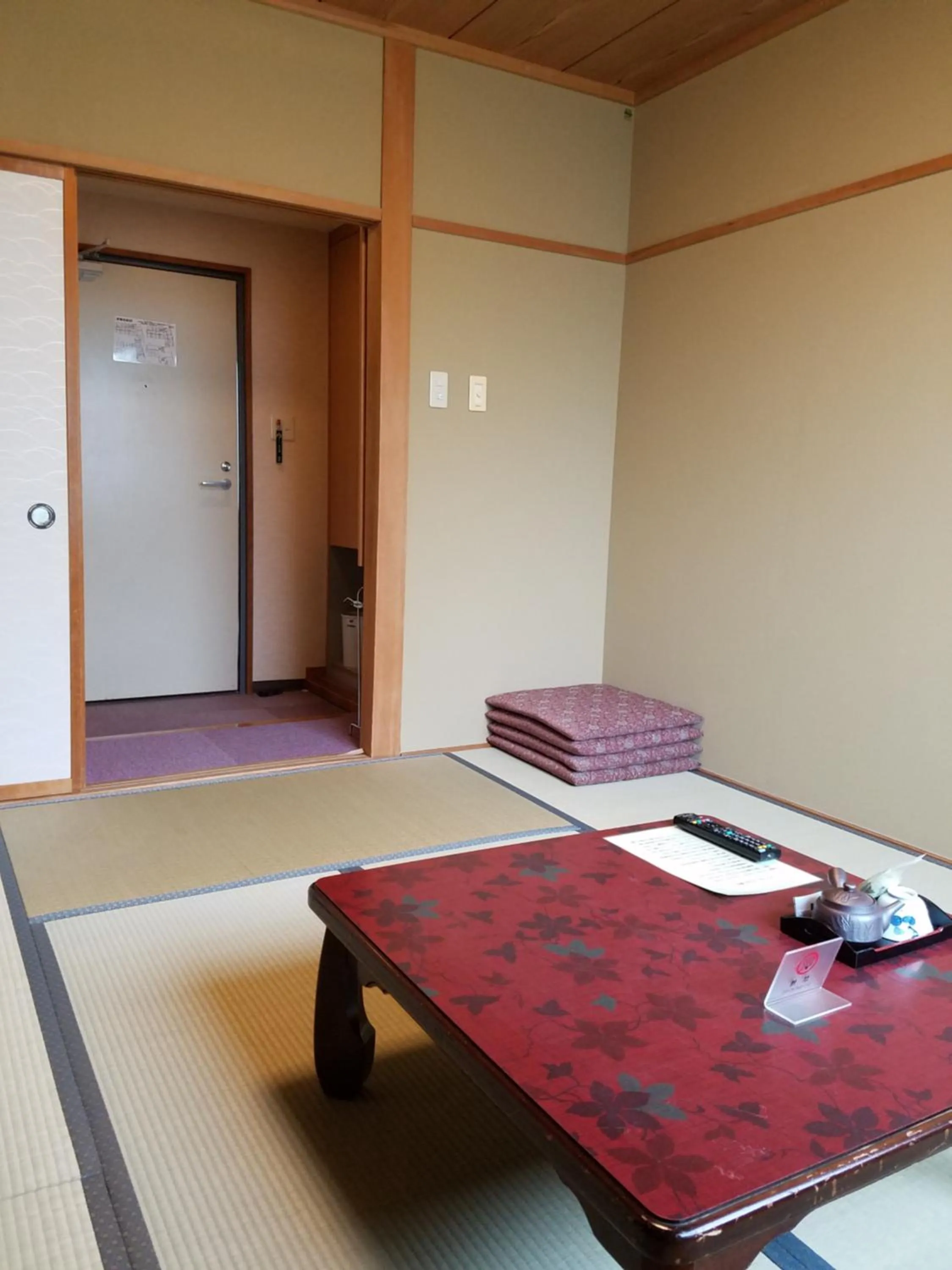Photo of the whole room, Bed in Hakuba Hotel Hana-no-Sato